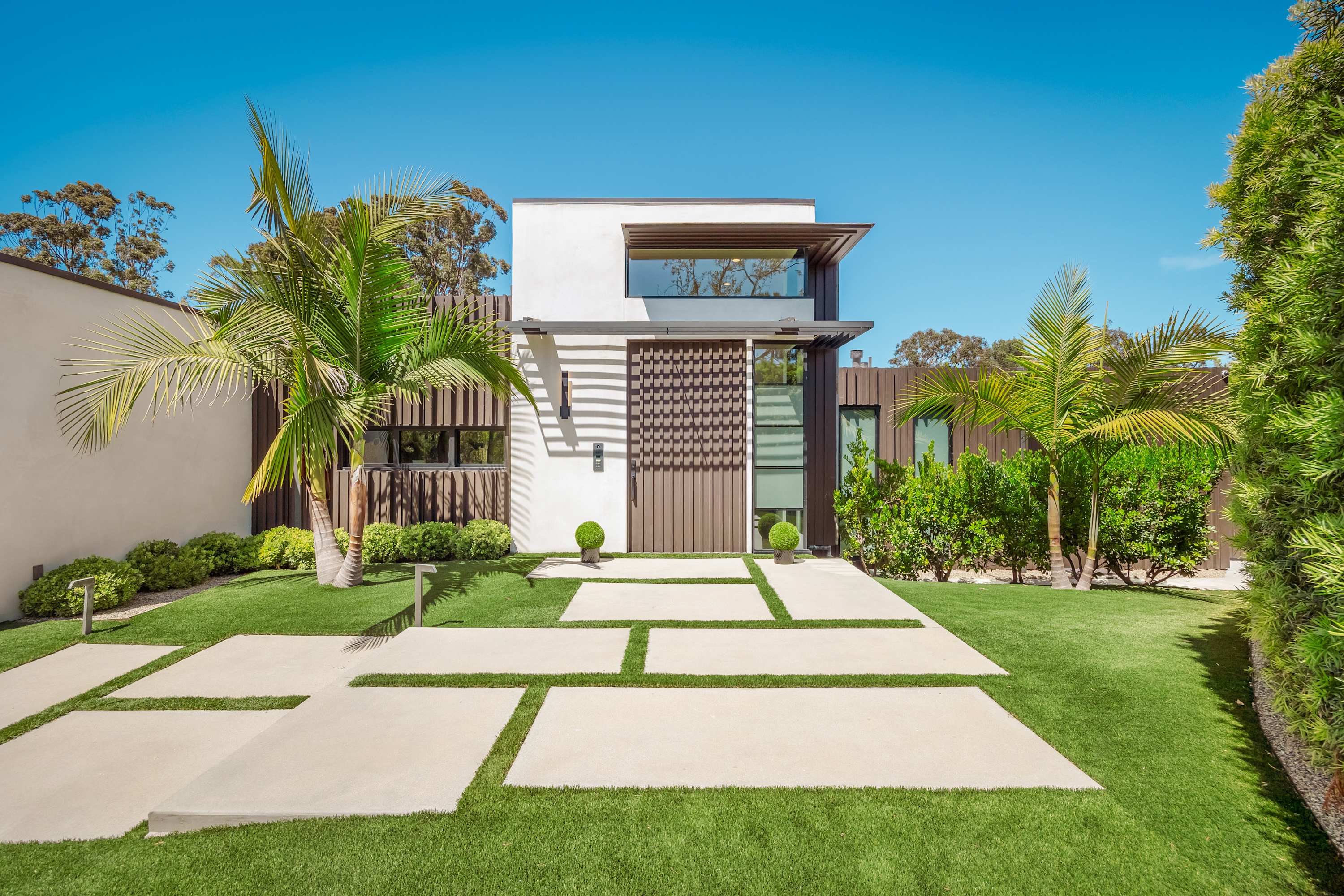 The Dume Estate by Stay Awhile Villas
