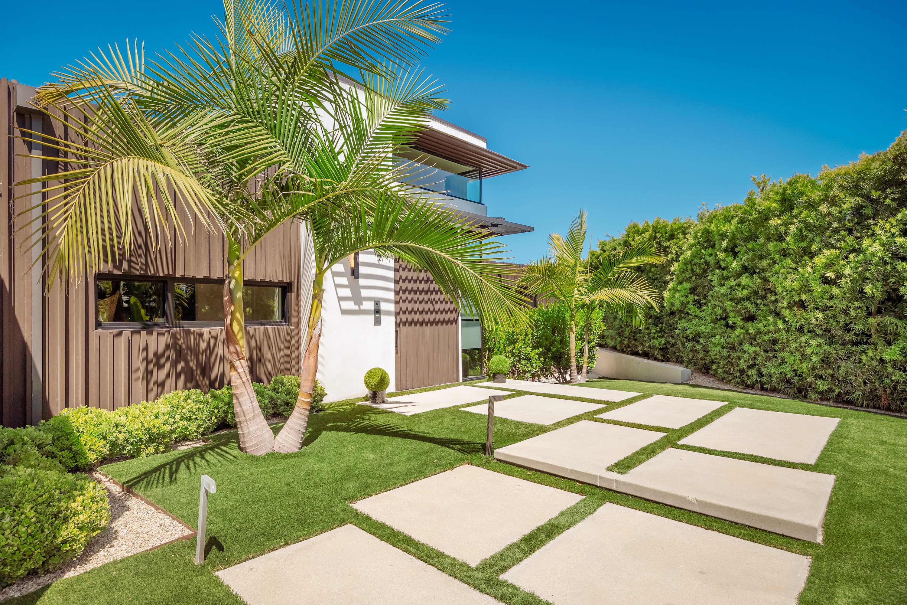 The Dume Estate by Stay Awhile Villas
