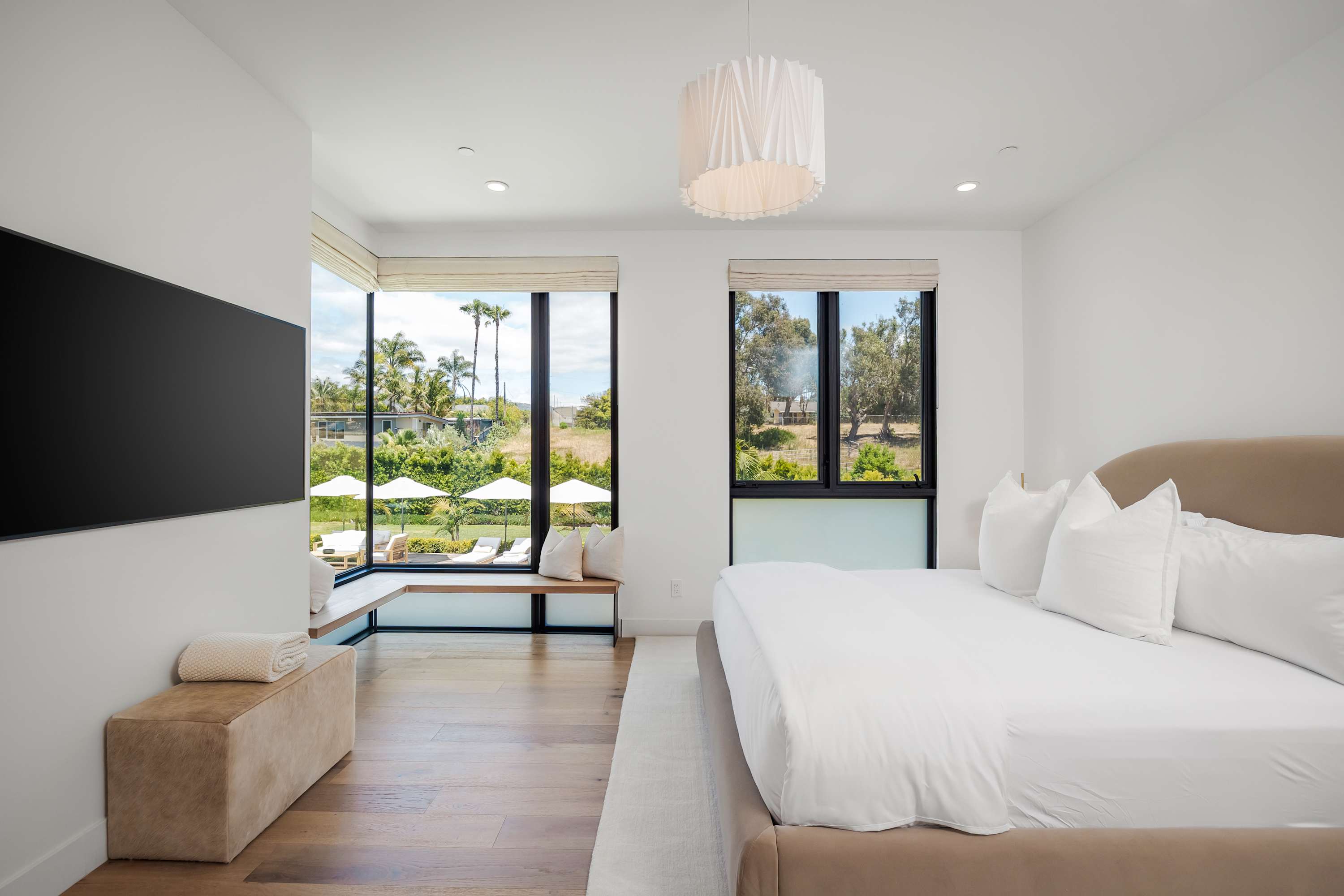 The Dume Estate by Stay Awhile Villas
