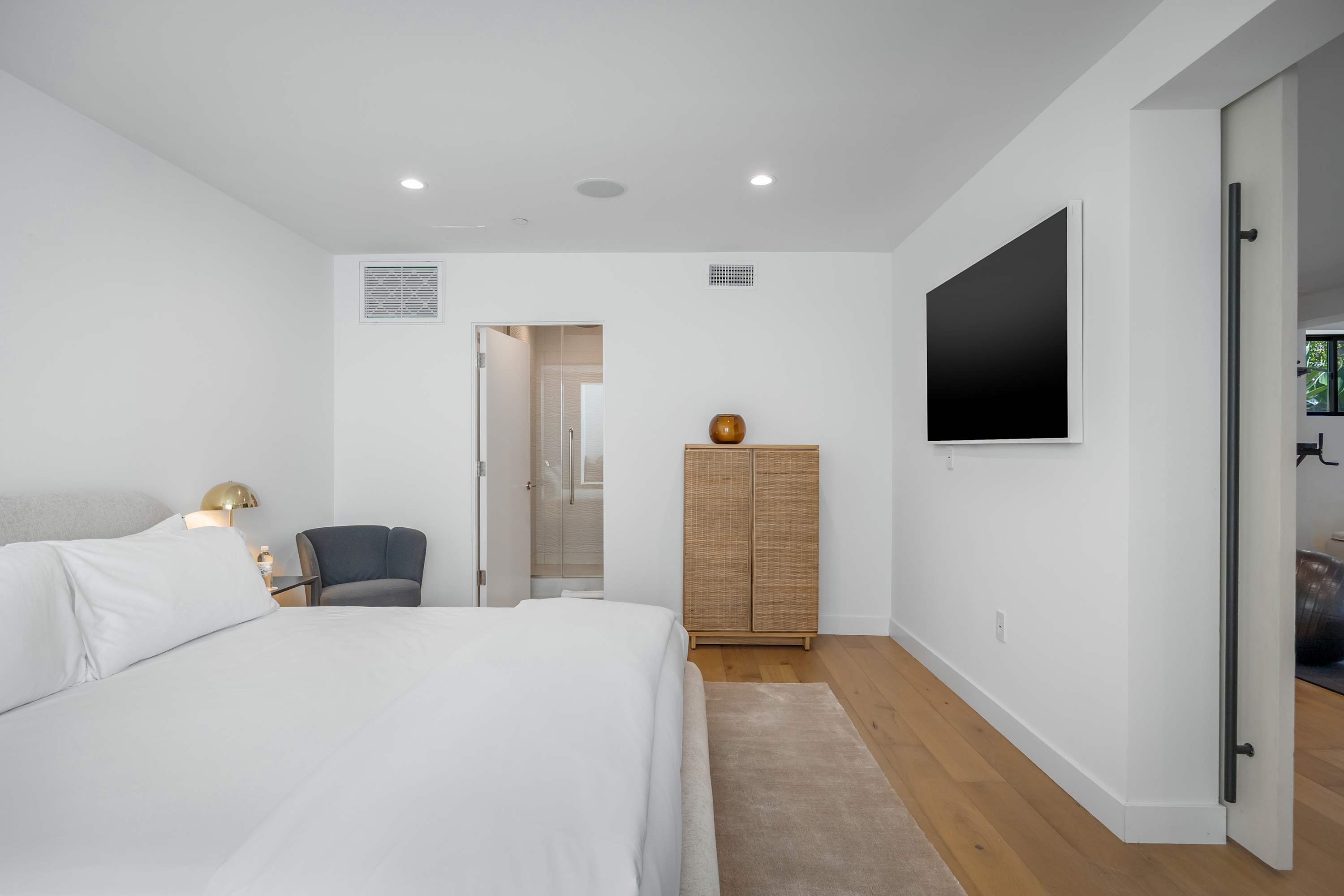 The Dume Estate by Stay Awhile Villas