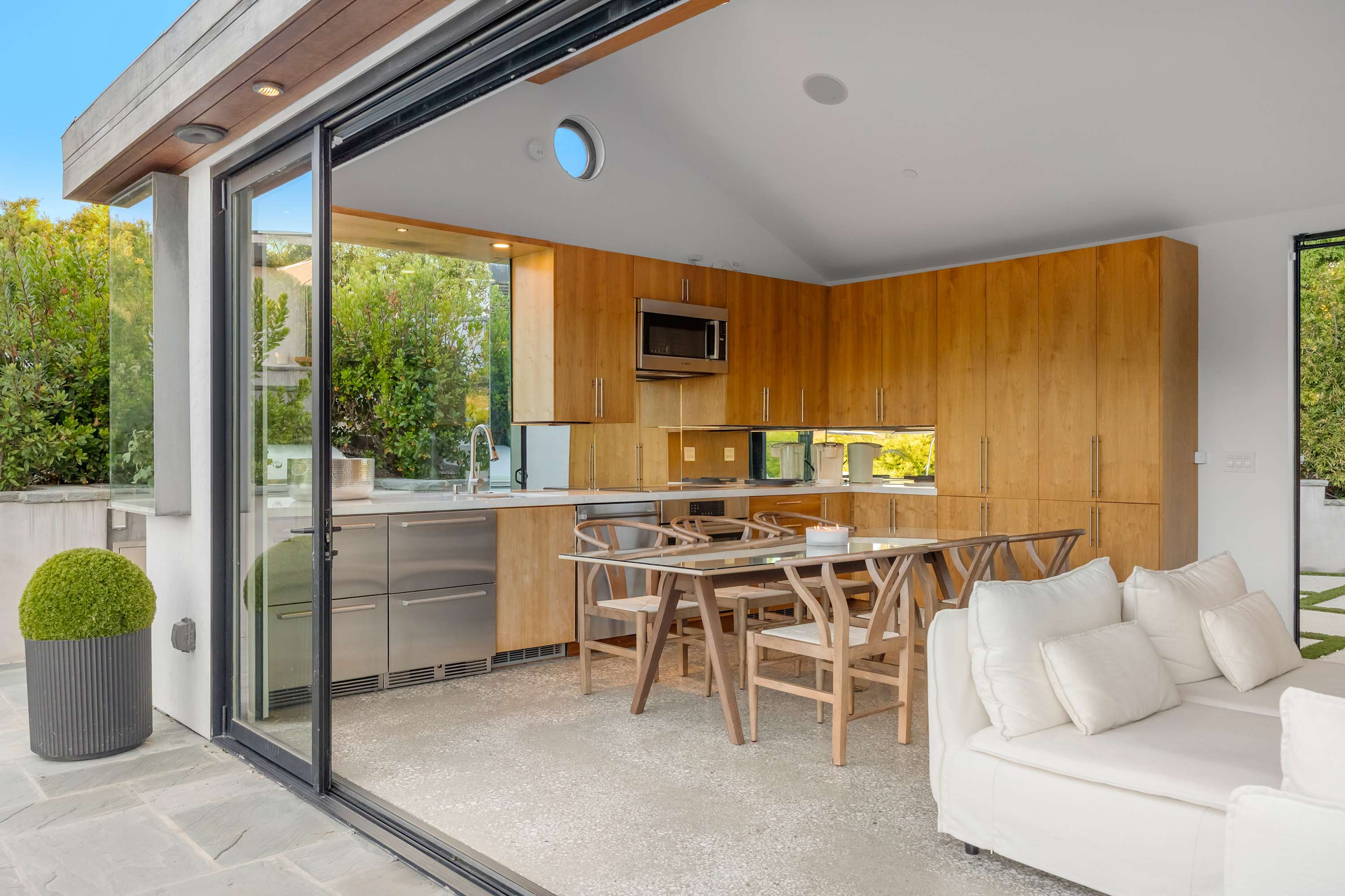 The Dume Estate by Stay Awhile Villas