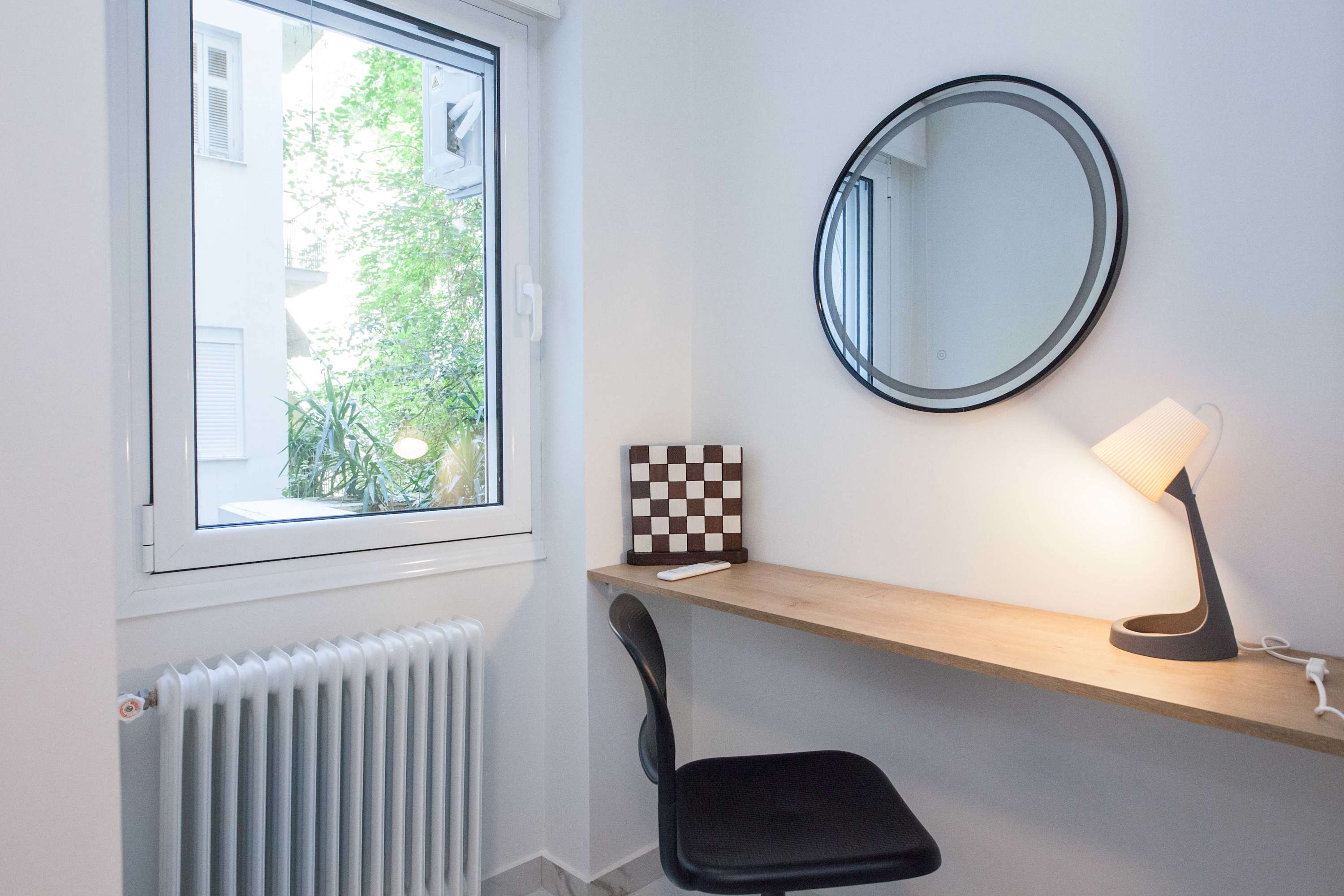 Modern Designer 1 Bd Apt in Central Athens in Athens — photo 5