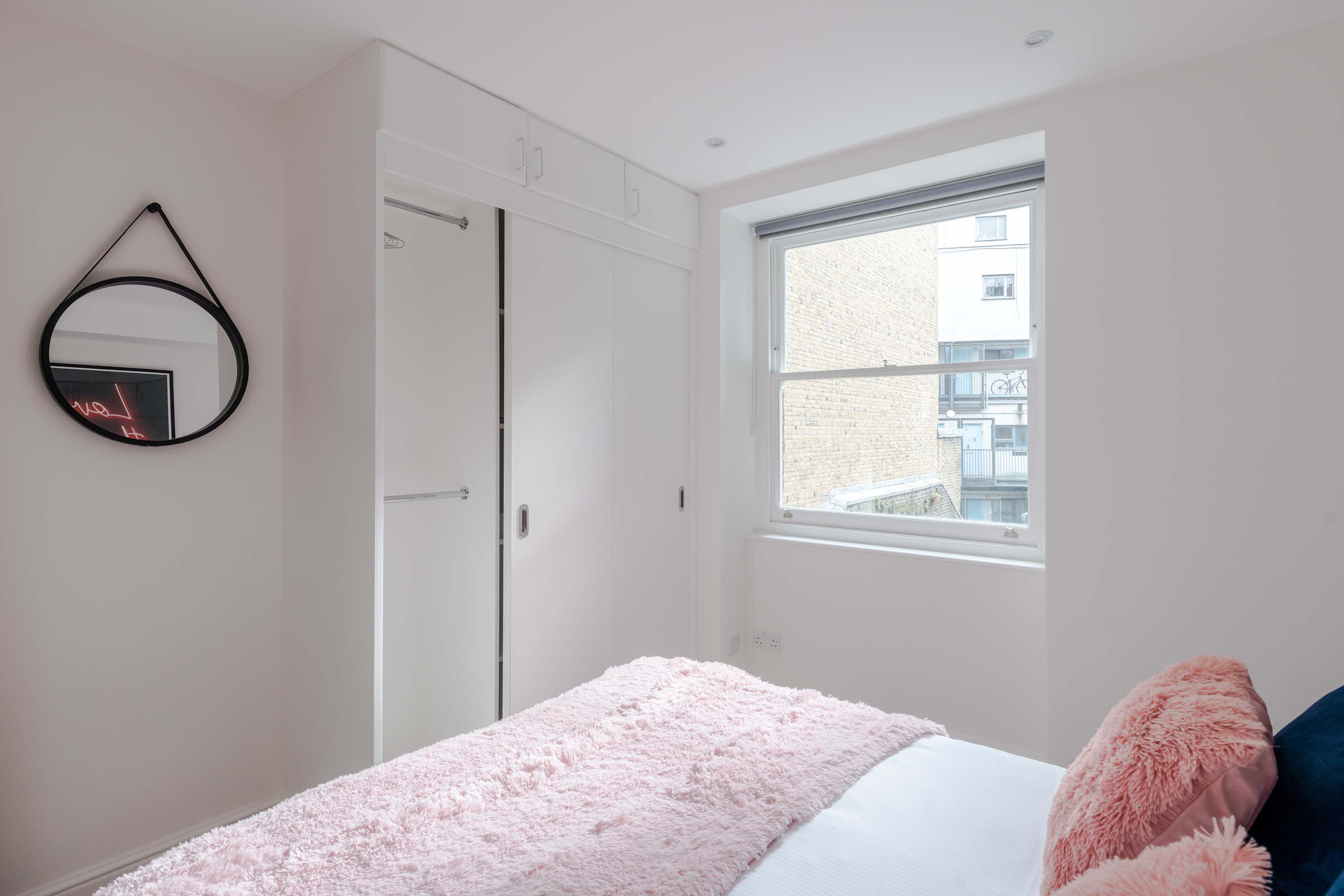 Stylish 1-bed Flat · Fitzrovia · Sleeps 4 in Foley Street, Apartment 2 W1W 7TJ - Property image 11 - VivreStays