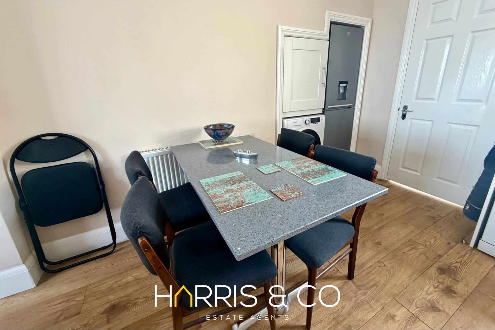 The Hideaway - A Cosy Beachside Retreat in 29 Upper Lune Street FY7 6BP - Property image 6 - VivreStays