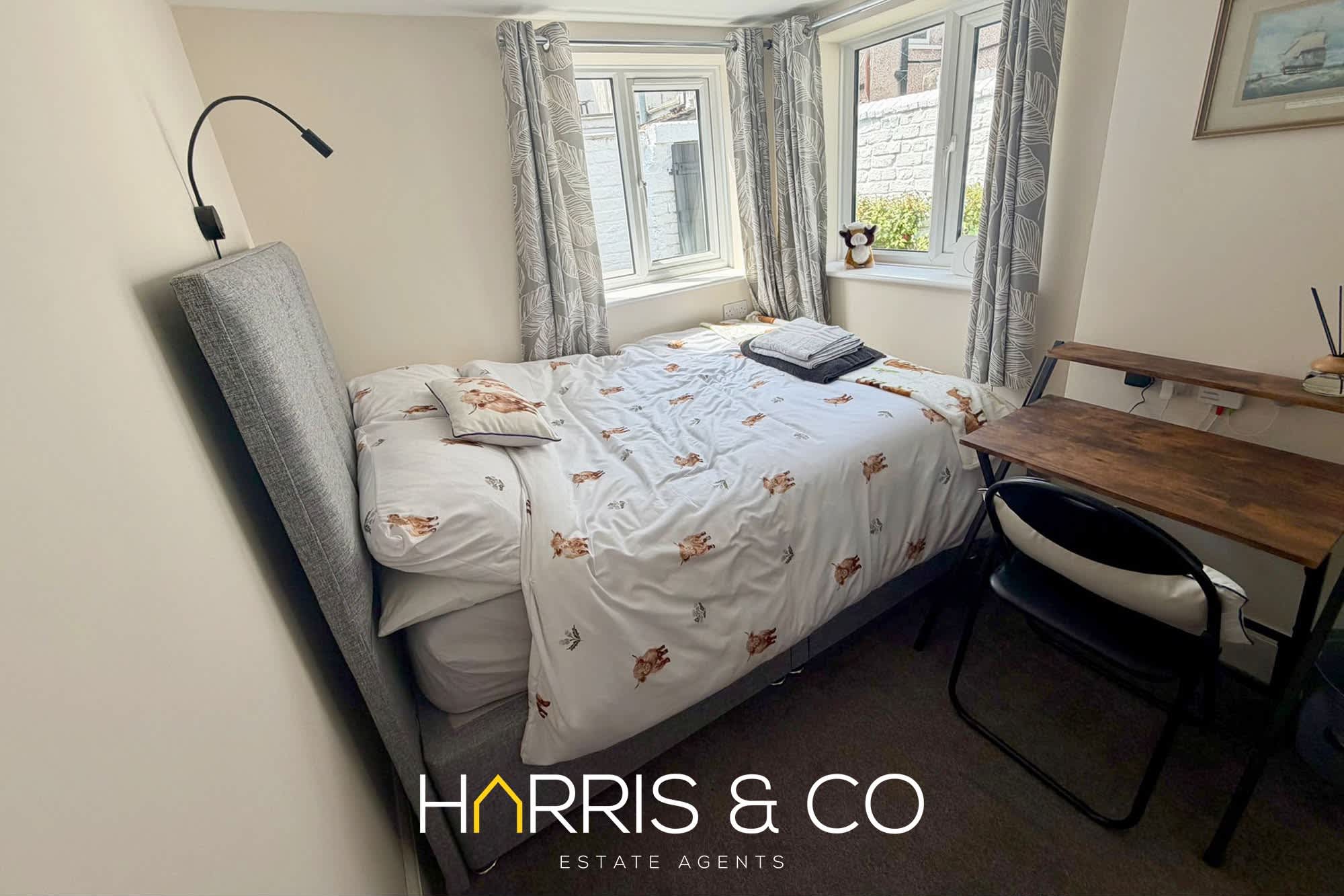 The Hideaway - A Cosy Beachside Retreat in 29 Upper Lune Street FY7 6BP - Property image 7 - VivreStays