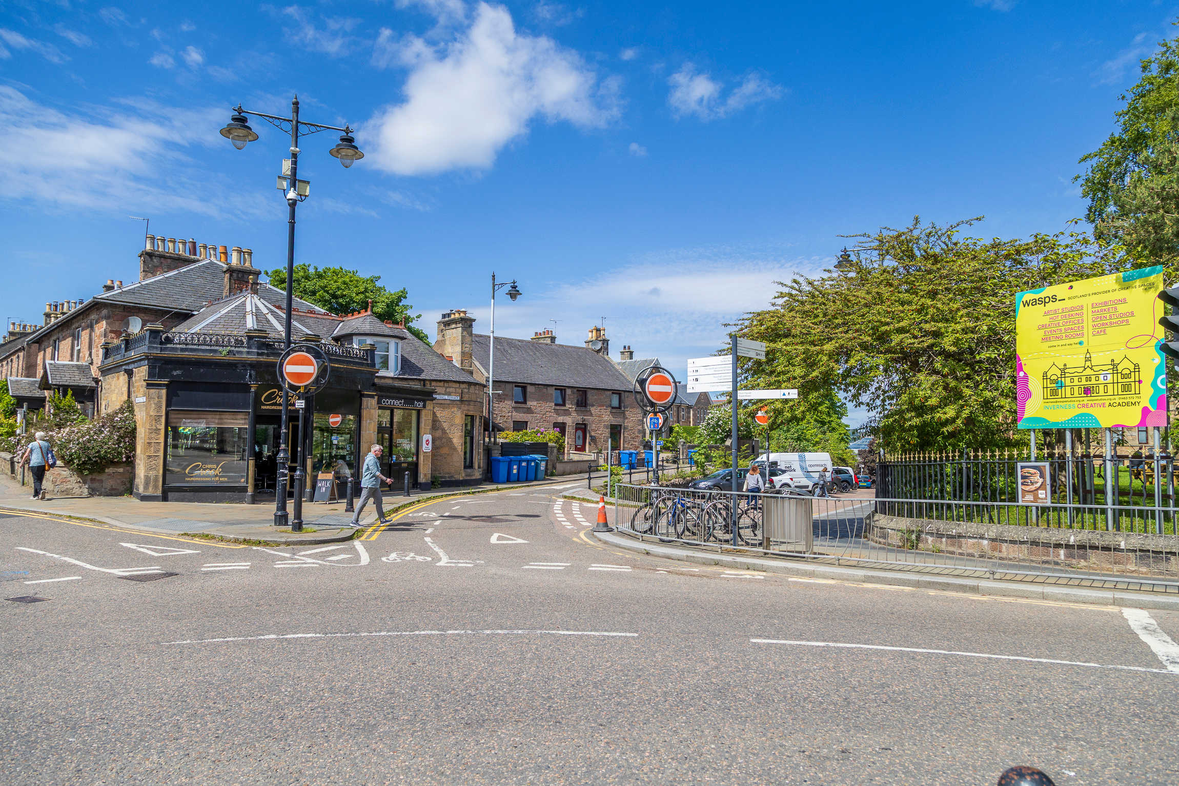 View Cosy City Centre Flat | Summer Retreat | Sleeps 2 in Stephens Street 3 IV2 3JP Cosy City Centre Flat | Summer Retreat | Sleeps 2 in Stephens Street 3 IV2 3JP - Property image 10 - VivreStays