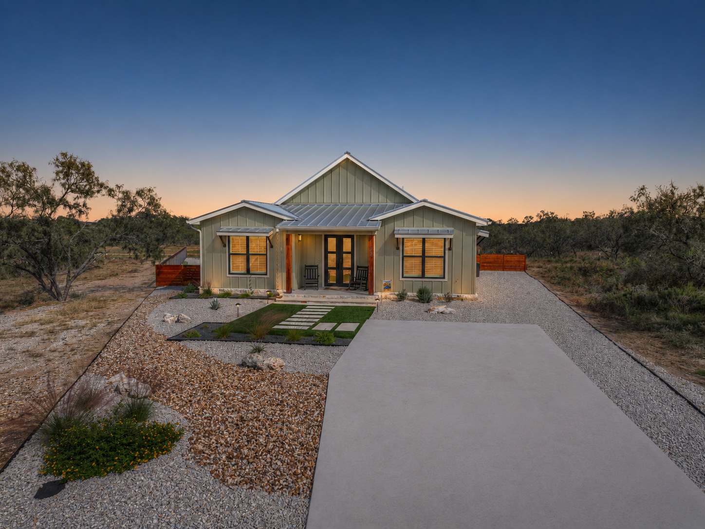 Vino Villa-Putting Green, Firepit,Hill Country Views | Photo 2