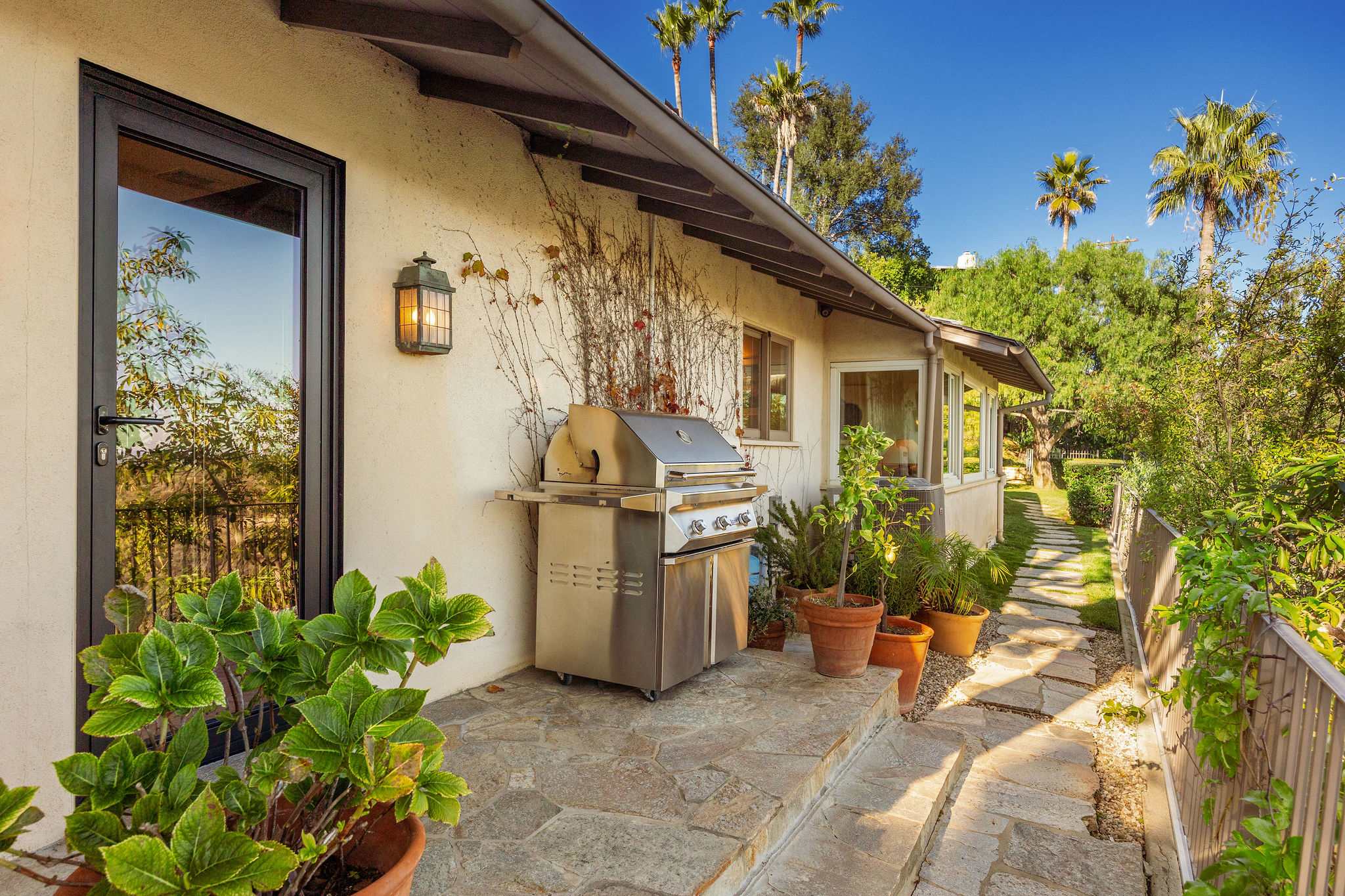Solaris by Stay Awhile Villas