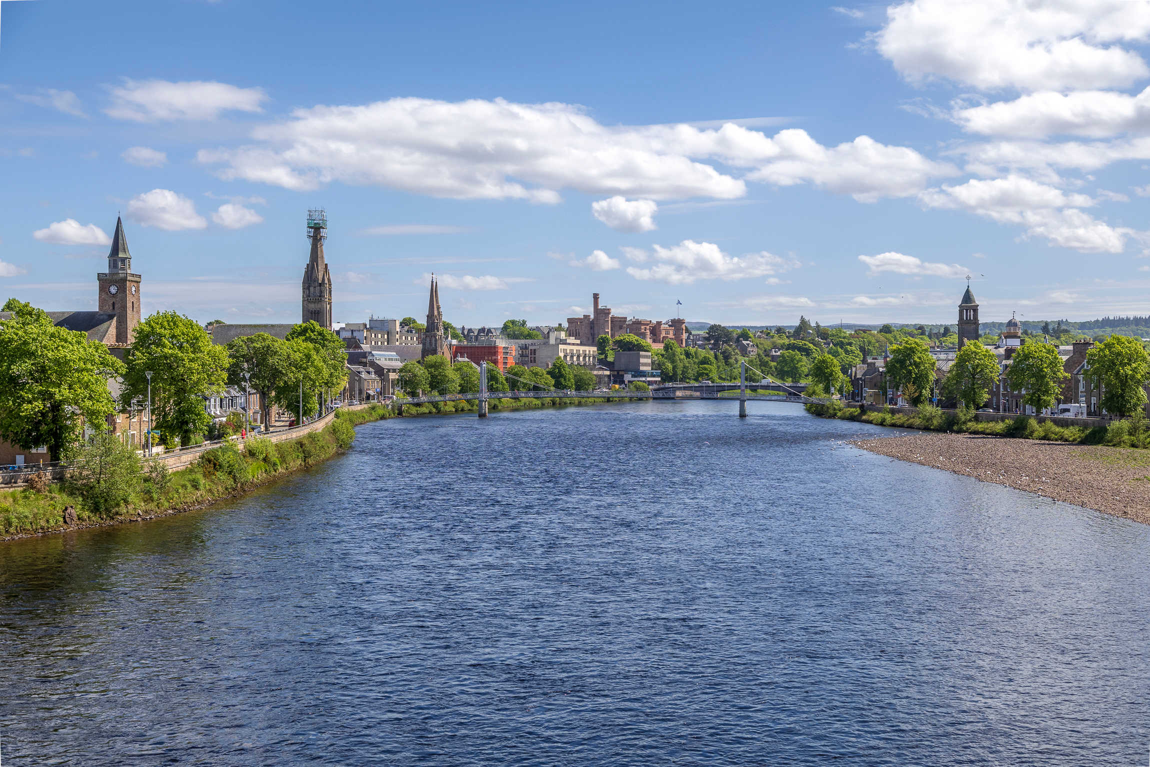 View Stylish 2-BR Apt | Parking & Wi-Fi | Sleeps 4 in 5 Riverside Gardens IV3 5TB Stylish 2-BR Apt | Parking & Wi-Fi | Sleeps 4 in 5 Riverside Gardens IV3 5TB - Property image 6 - VivreStays