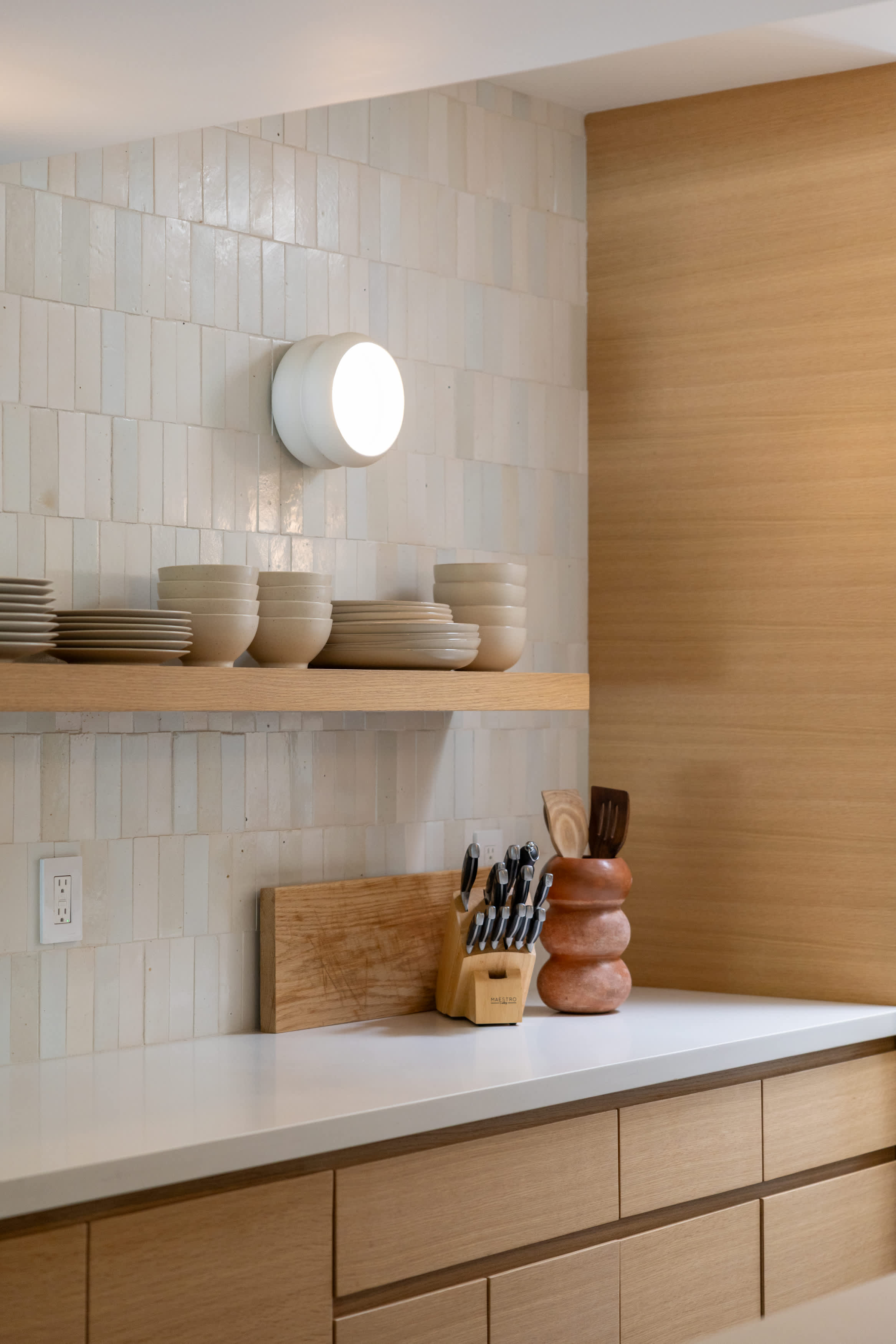 Kitchen | Meiselman in Palm Springs, California by Luxus Vacation Properties