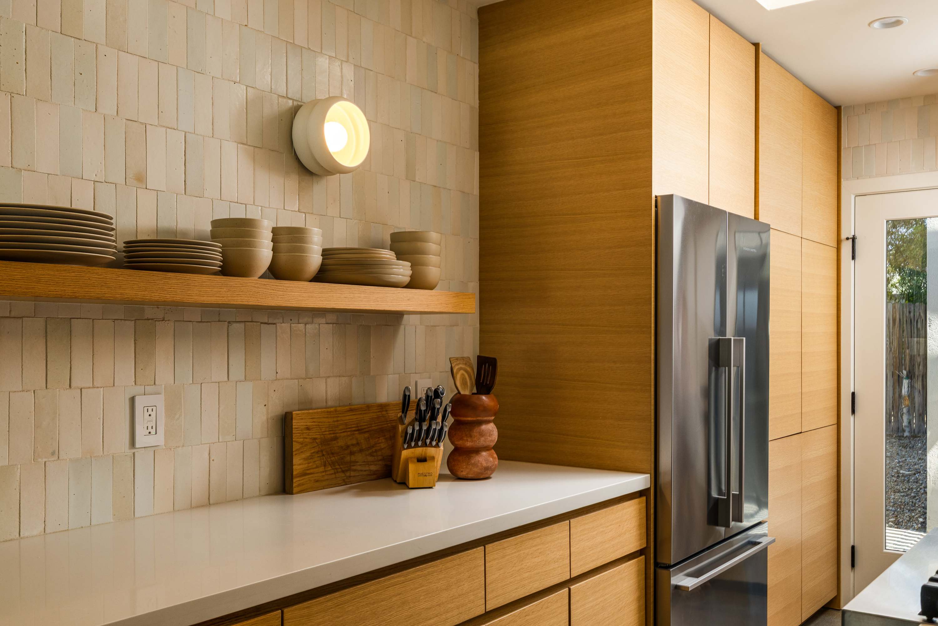 Kitchen | Meiselman in Palm Springs, California by Luxus Vacation Properties