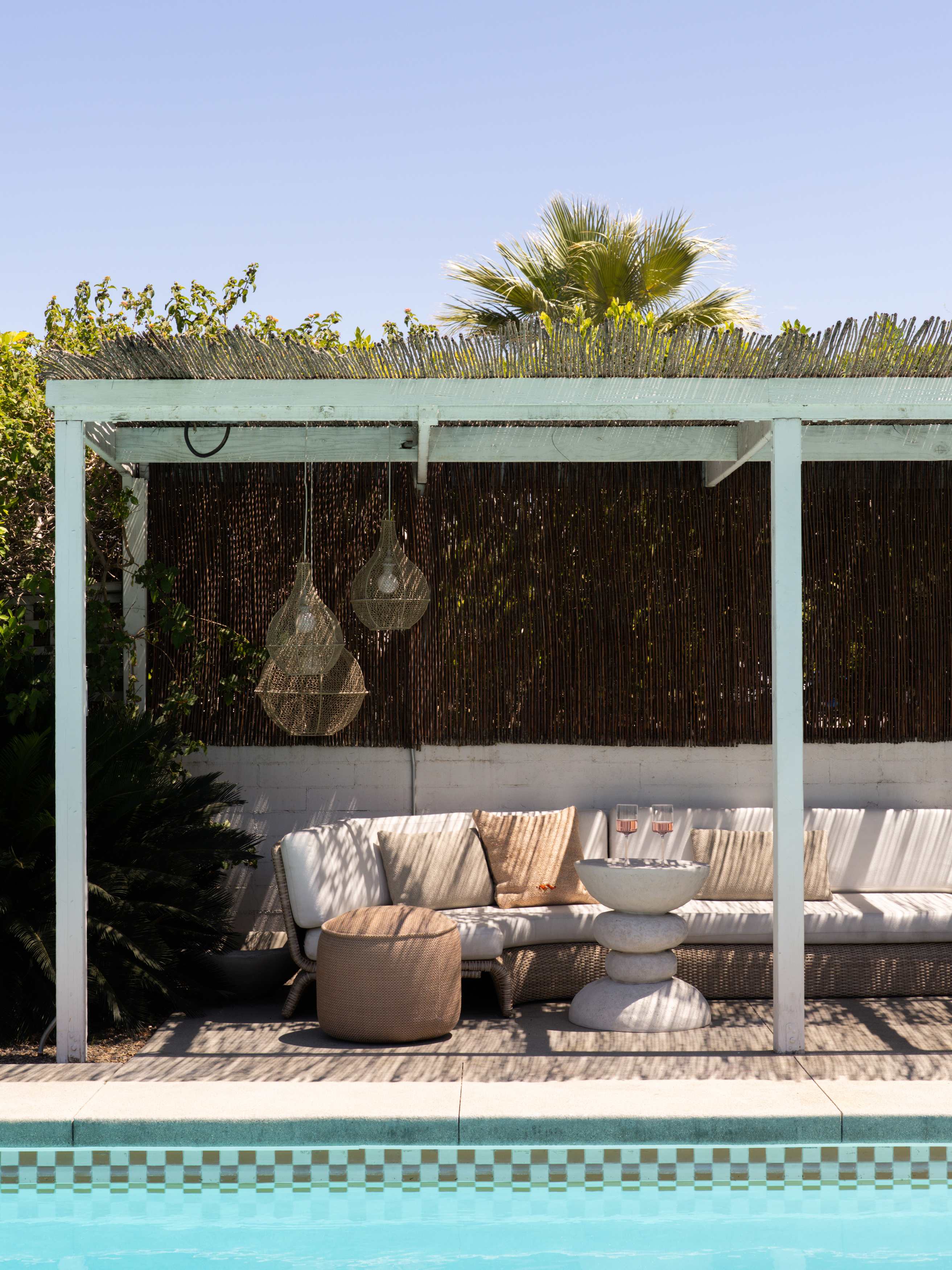 Backyard | San Simian in Palm Springs, California by Luxus Vacation Properties