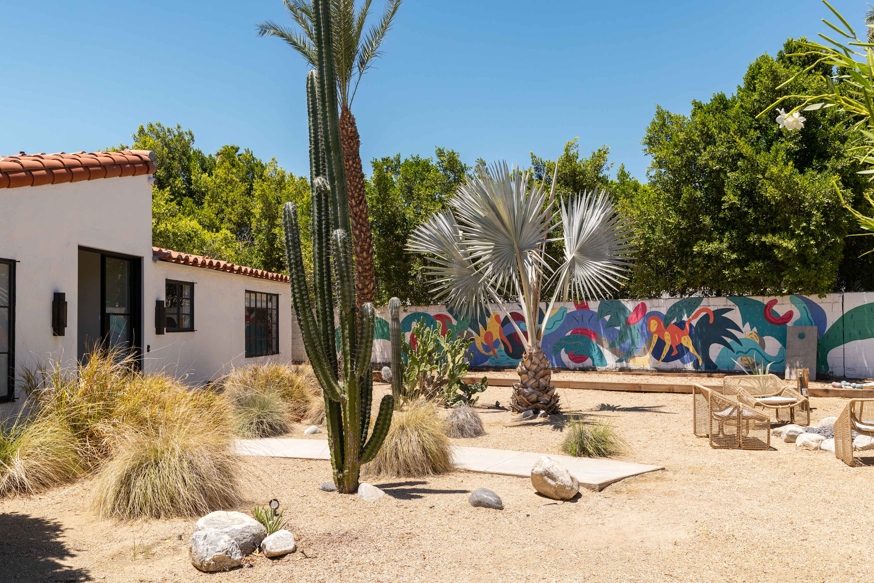 Backyard | San Simian in Palm Springs, California by Luxus Vacation Properties