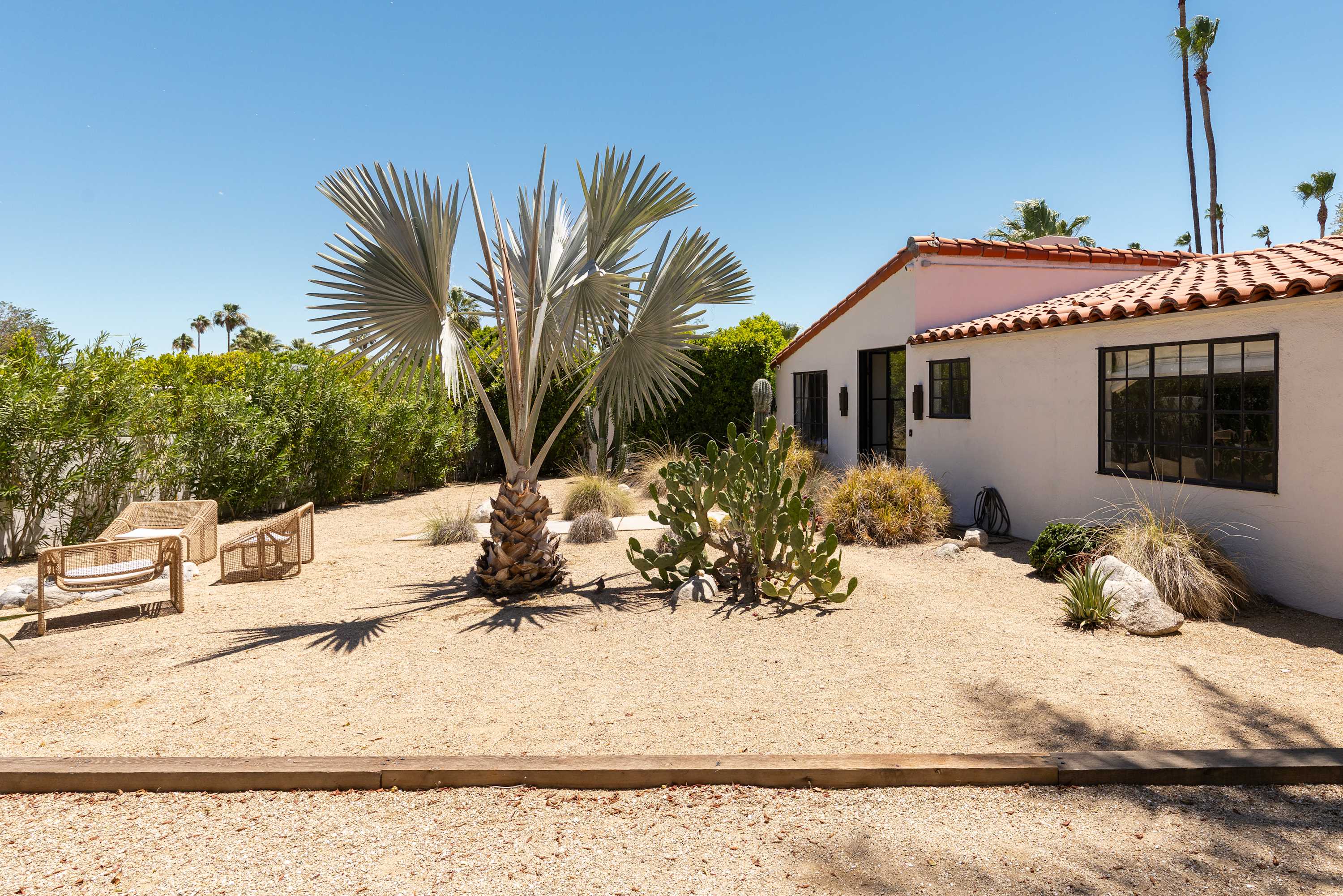 Backyard | San Simian in Palm Springs, California by Luxus Vacation Properties
