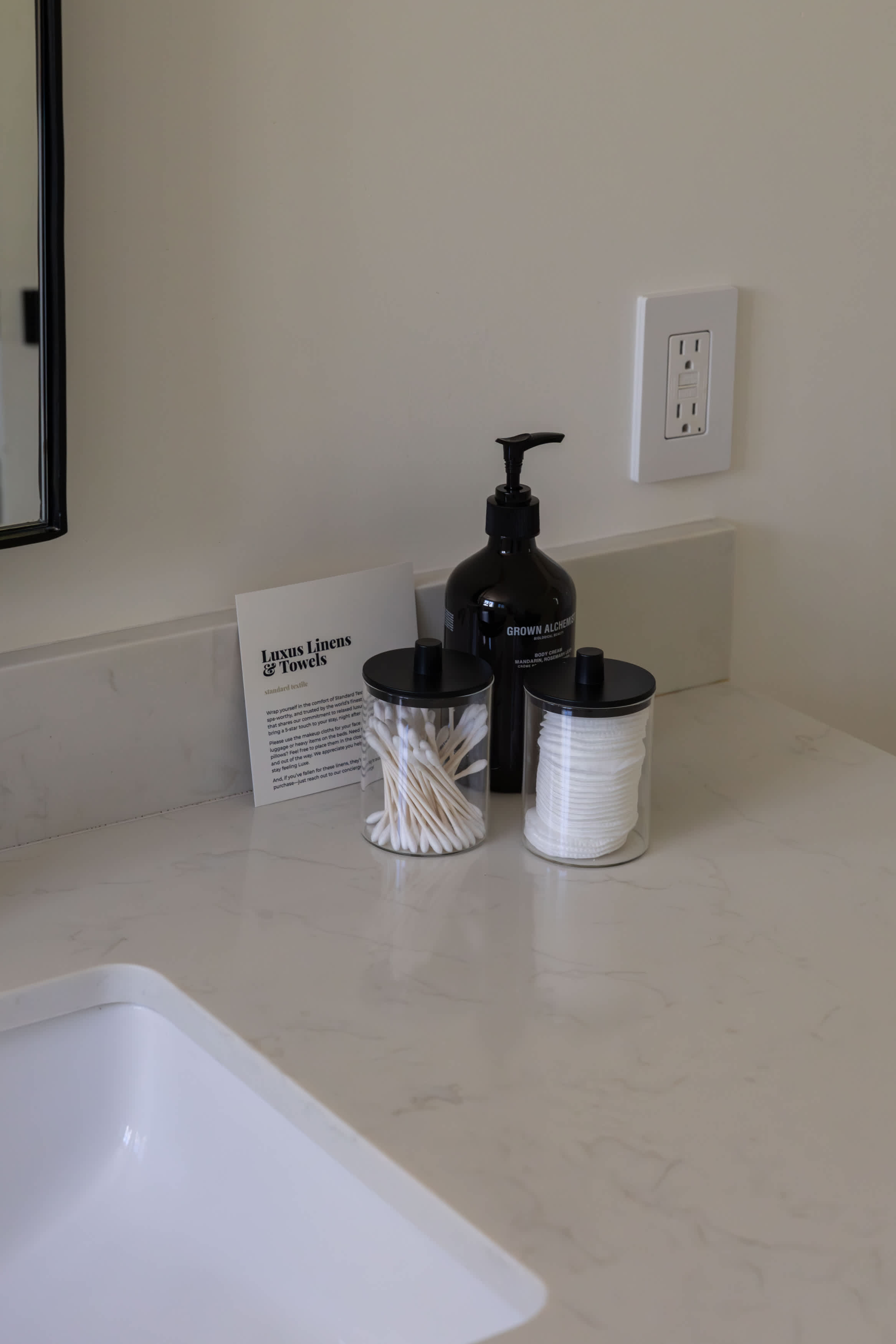 Bathroom 2 | San Simian in Palm Springs, California by Luxus Vacation Properties