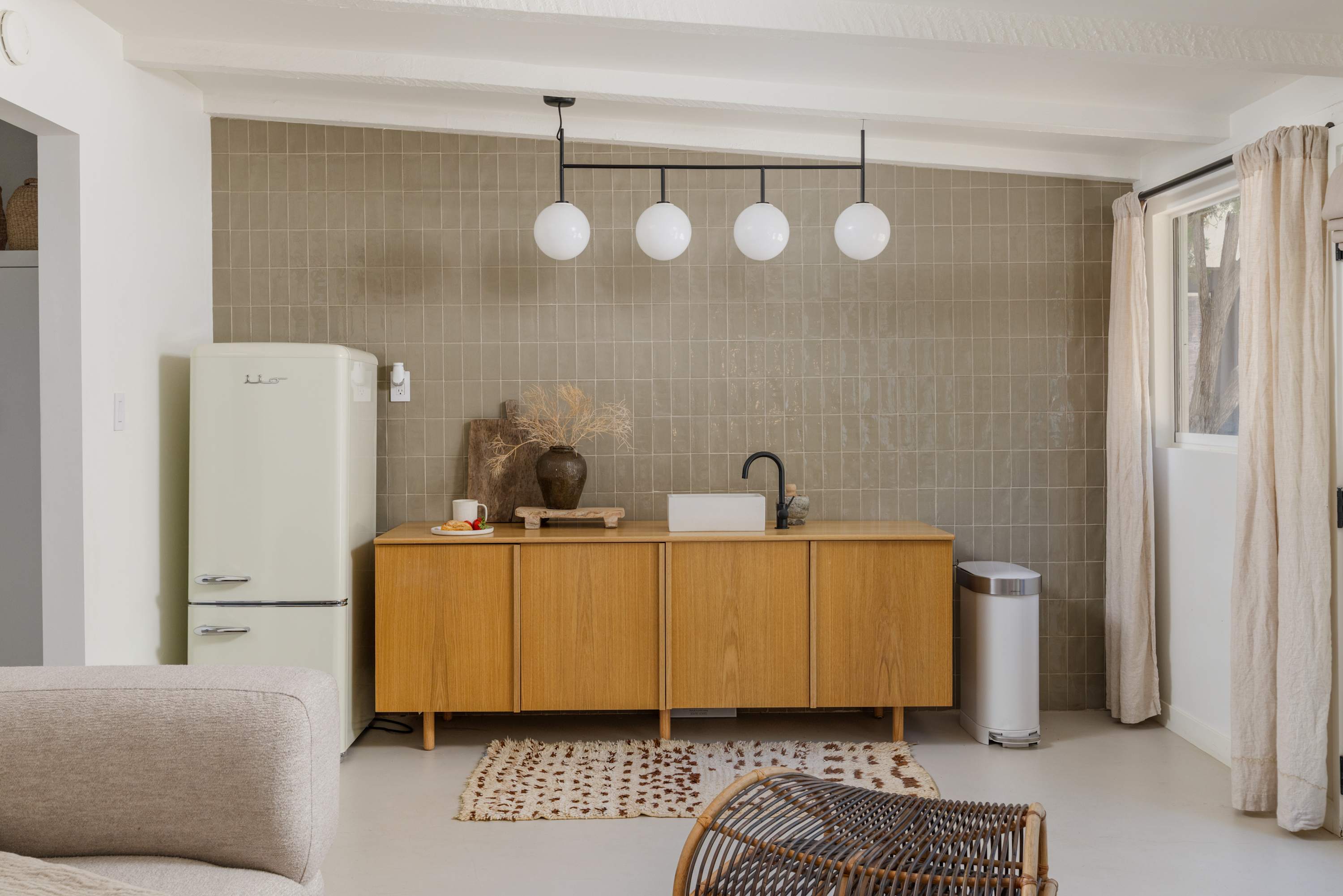 Casita | San Simian in Palm Springs, California by Luxus Vacation Properties