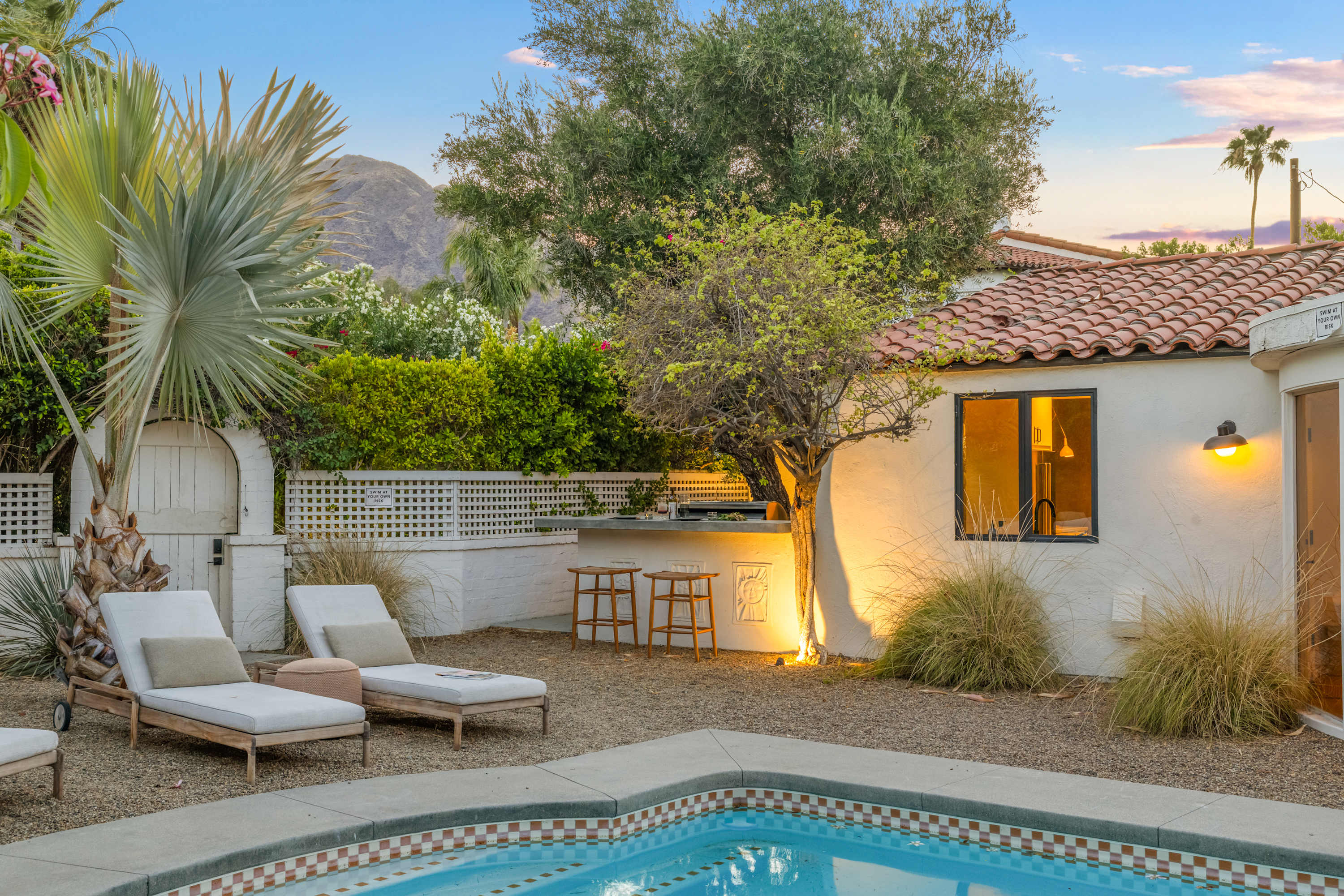 Backyard | San Simian in Palm Springs, California by Luxus Vacation Properties