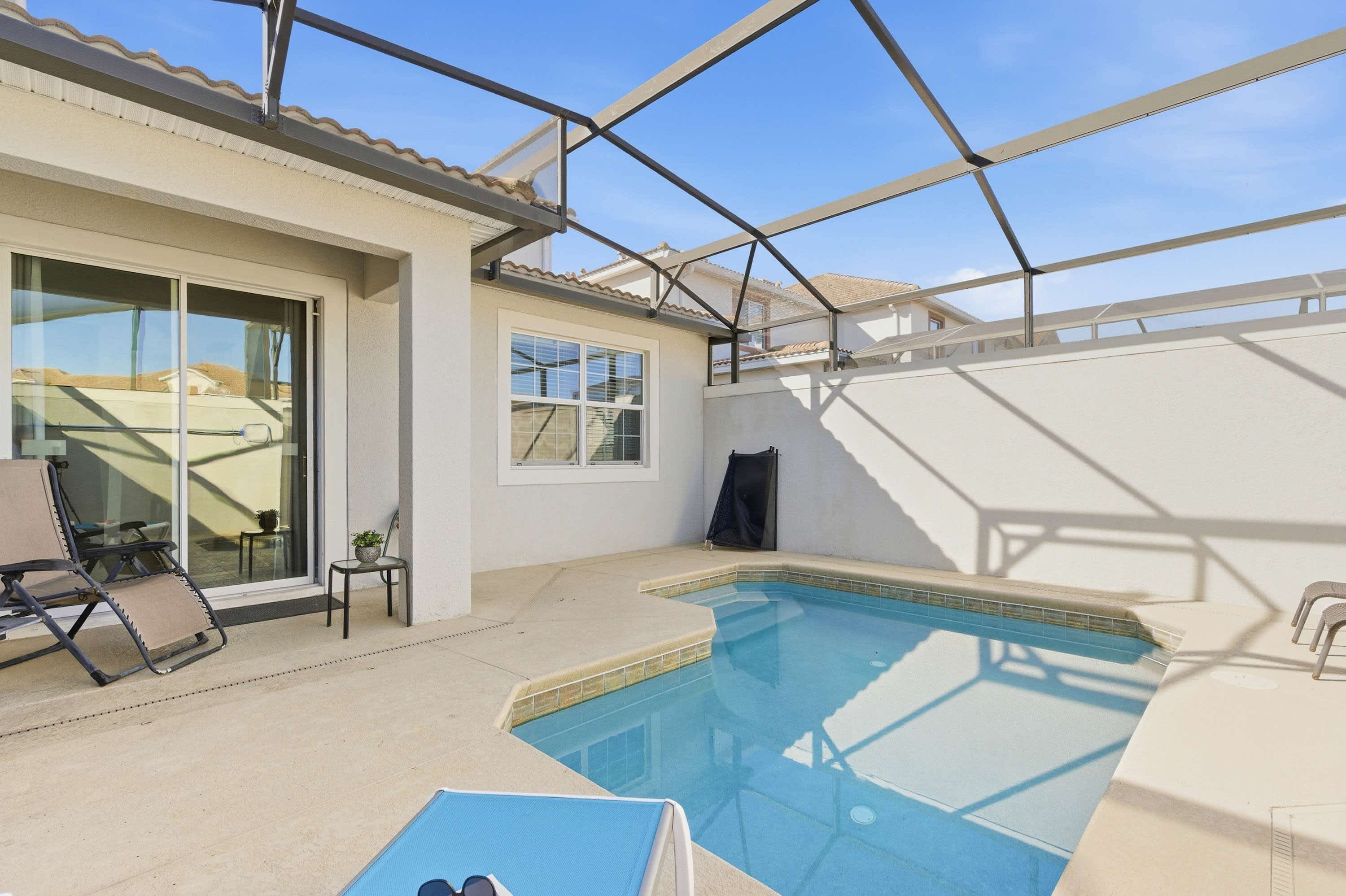 Spacious Pool Home Near Disney w/ Resort Access