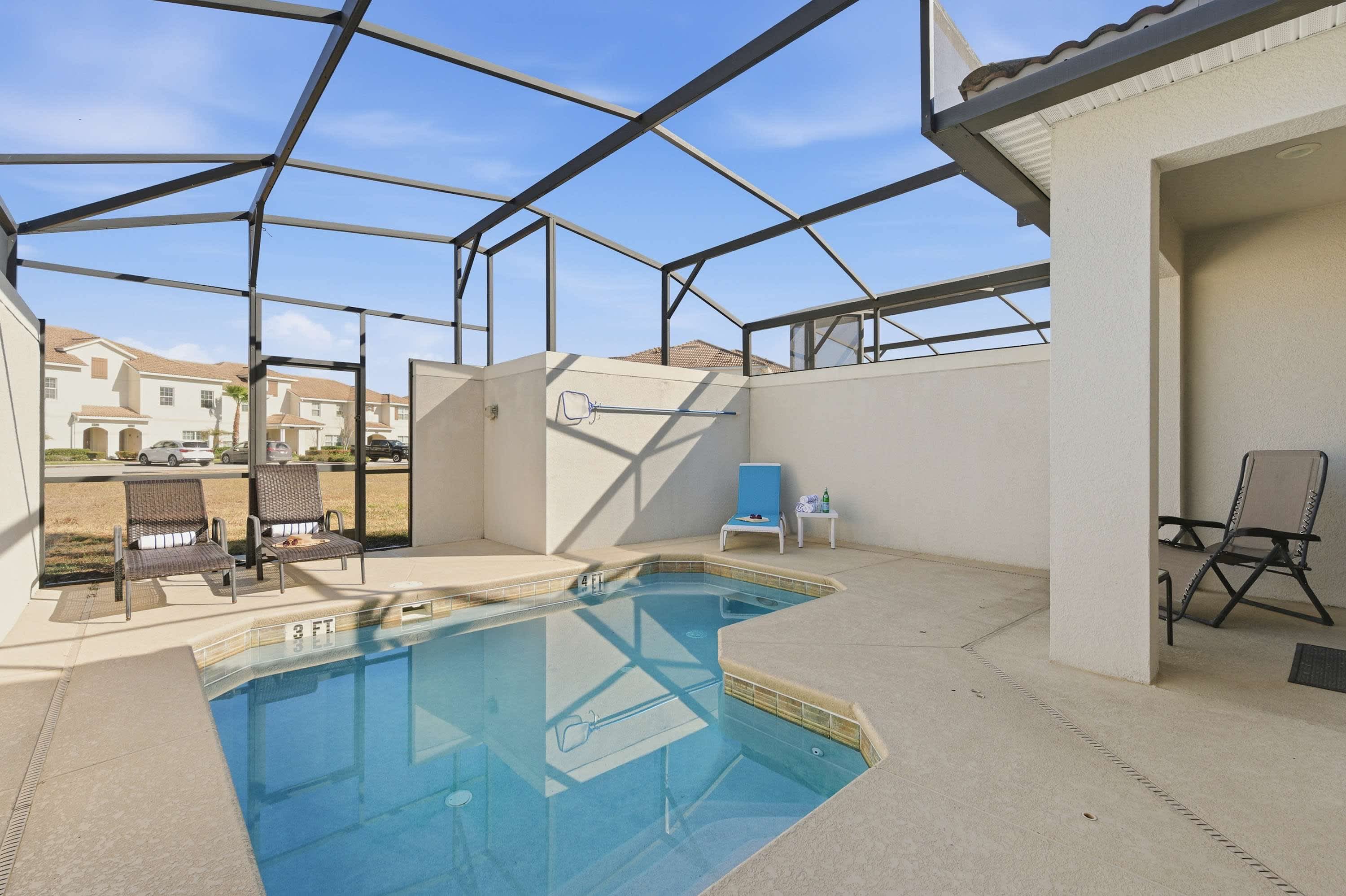 Spacious Pool Home Near Disney w/ Resort Access