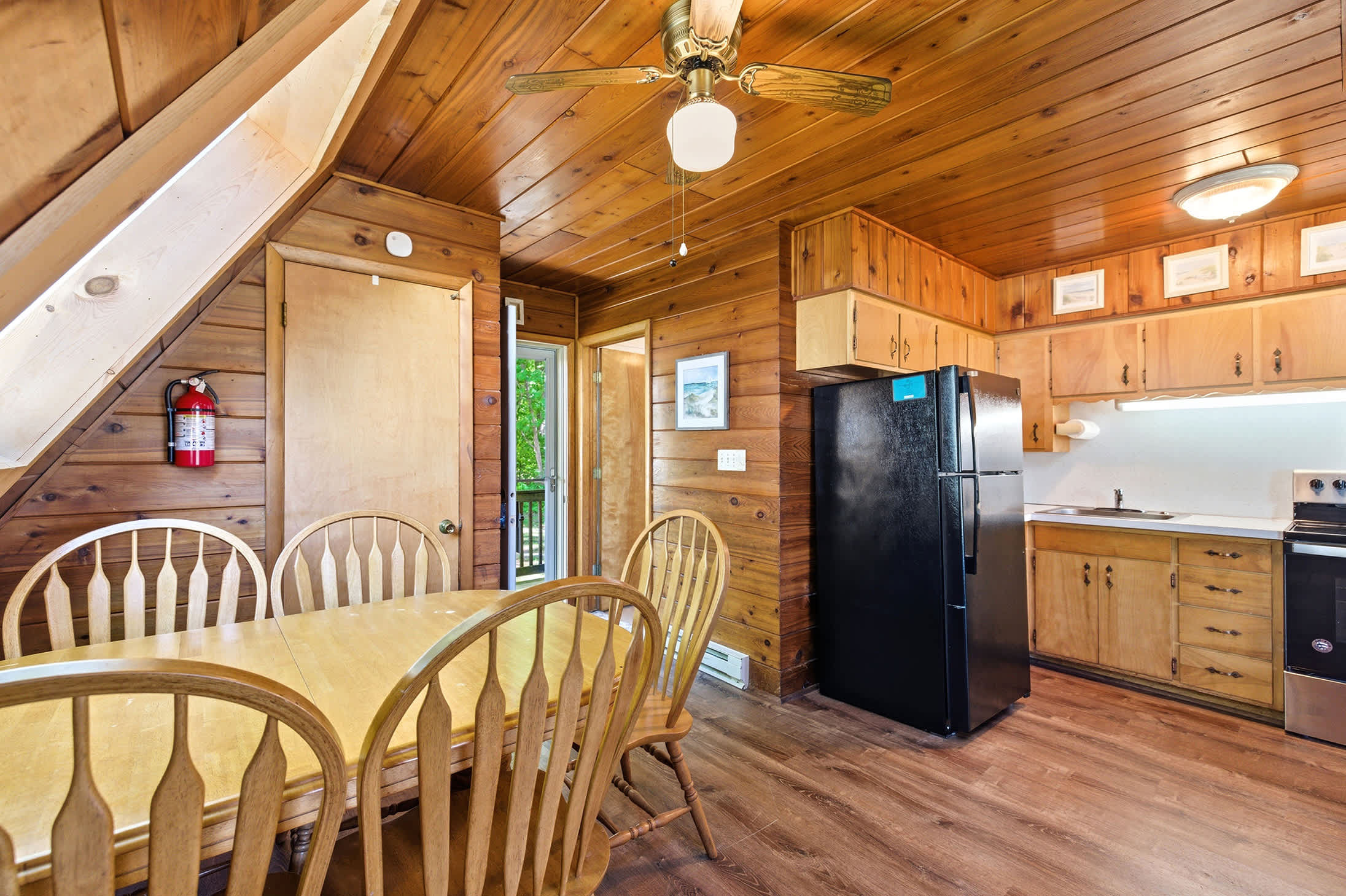Gather for breakfast before heading to the beach, pool, or courts.