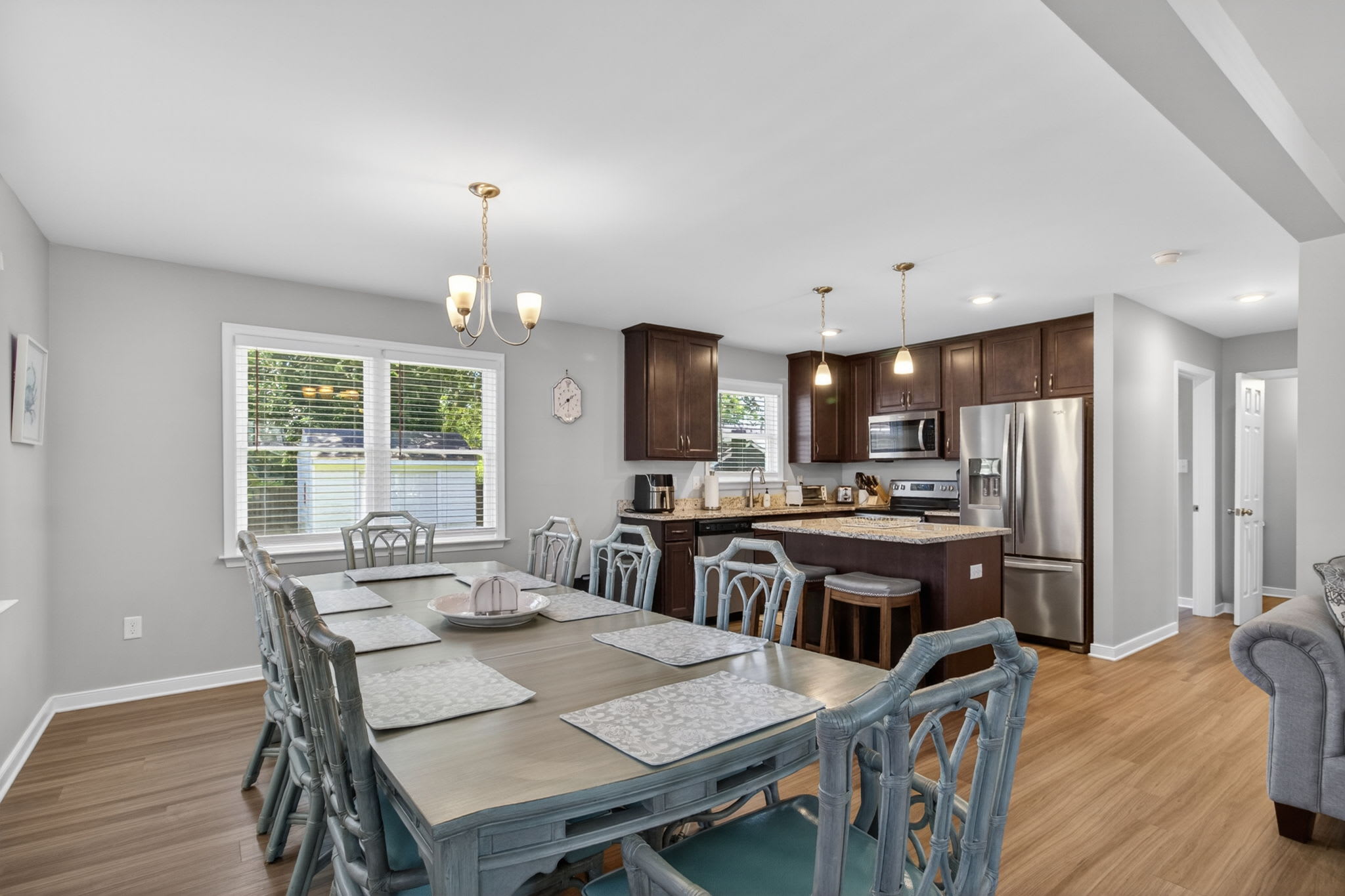 Ocean Breeze - Chesapeake Properties