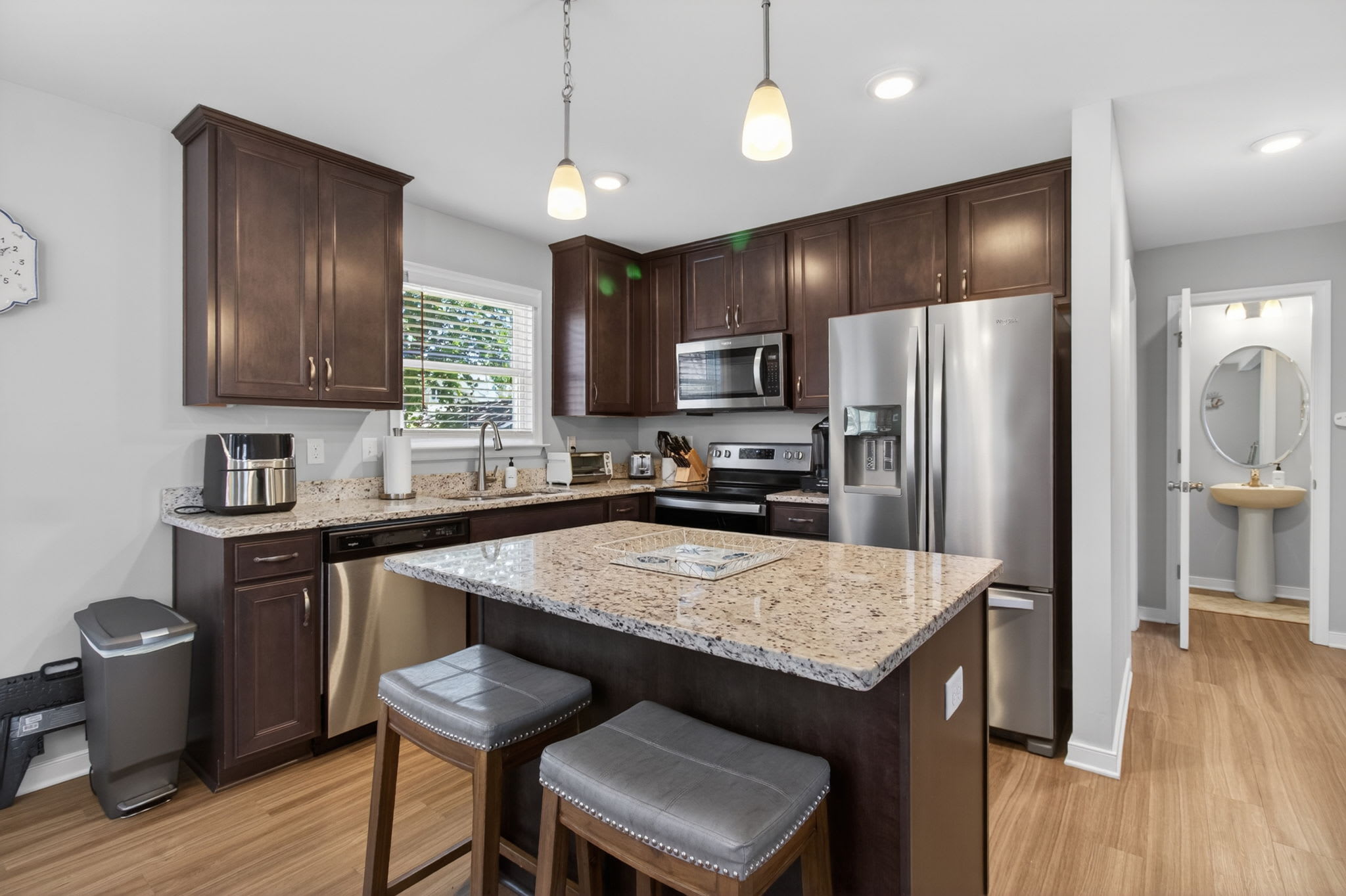 Ocean Breeze - Chesapeake Properties
