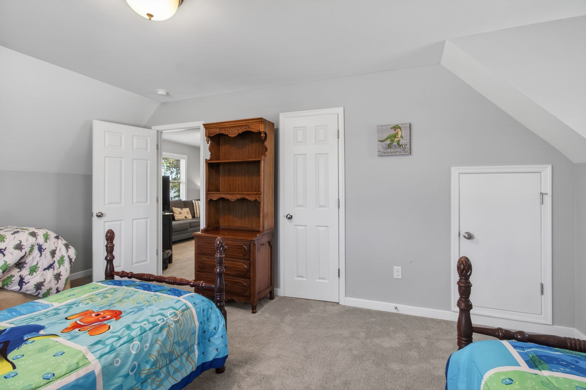 Ocean Breeze - Chesapeake Properties