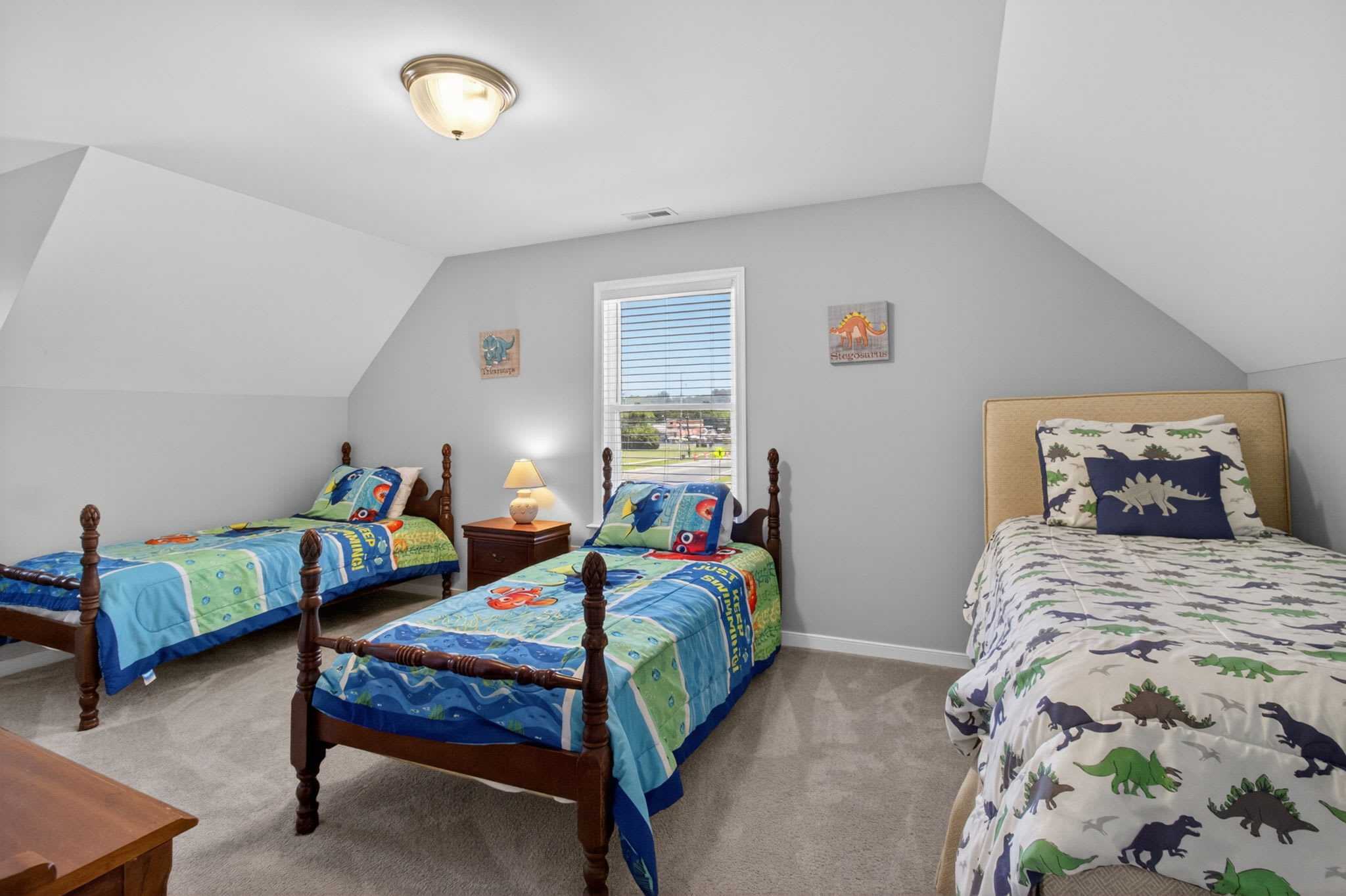 Ocean Breeze - Chesapeake Properties