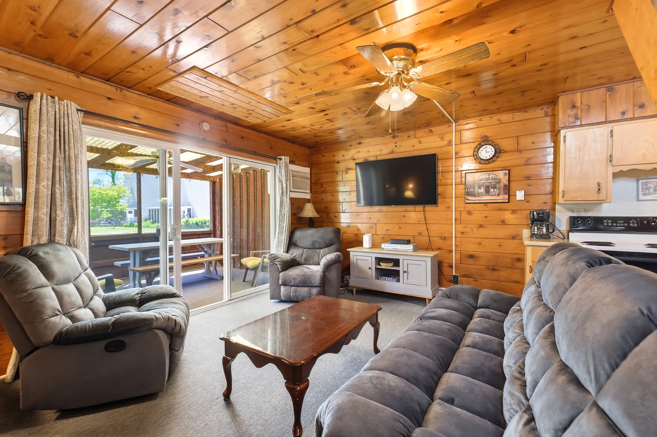 Featured Property Chalet #56 Ruehl Family Chalet