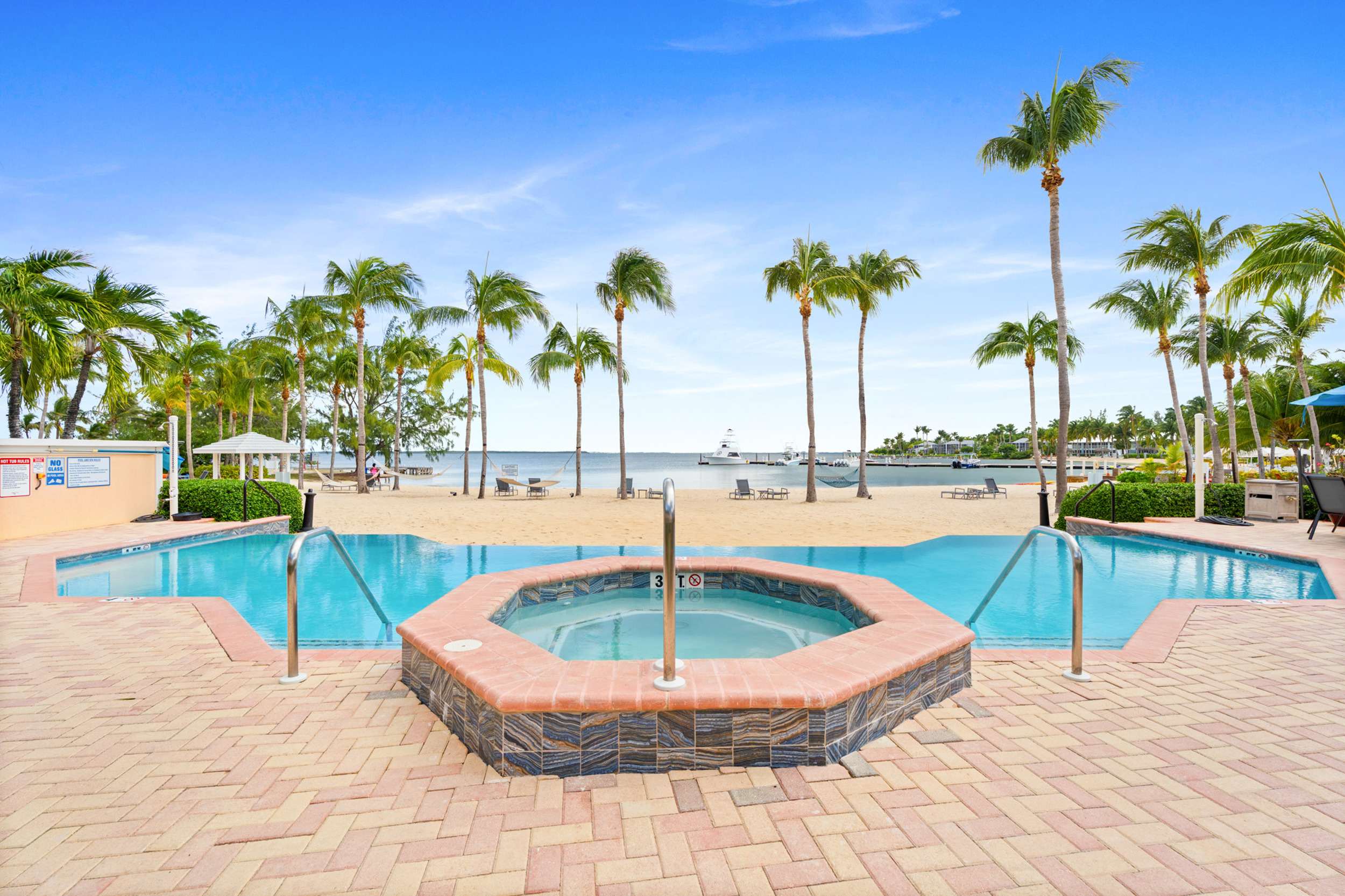 Kai-tastic 15b - 2br Kaibo Condo With Pool And Beach - Cayman Islands