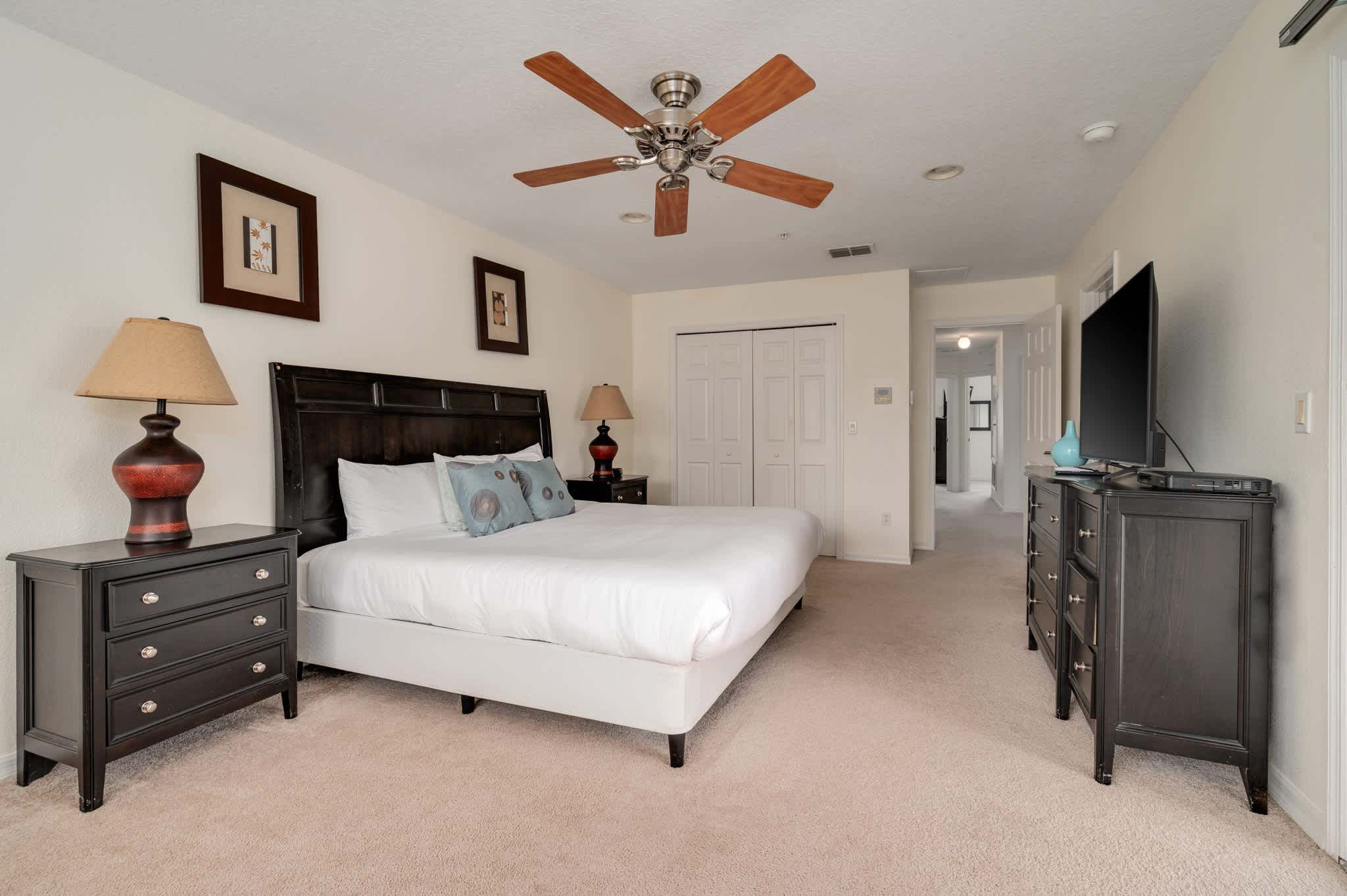 Resort Townhome w/ Pool Access & Outdoor Retreat