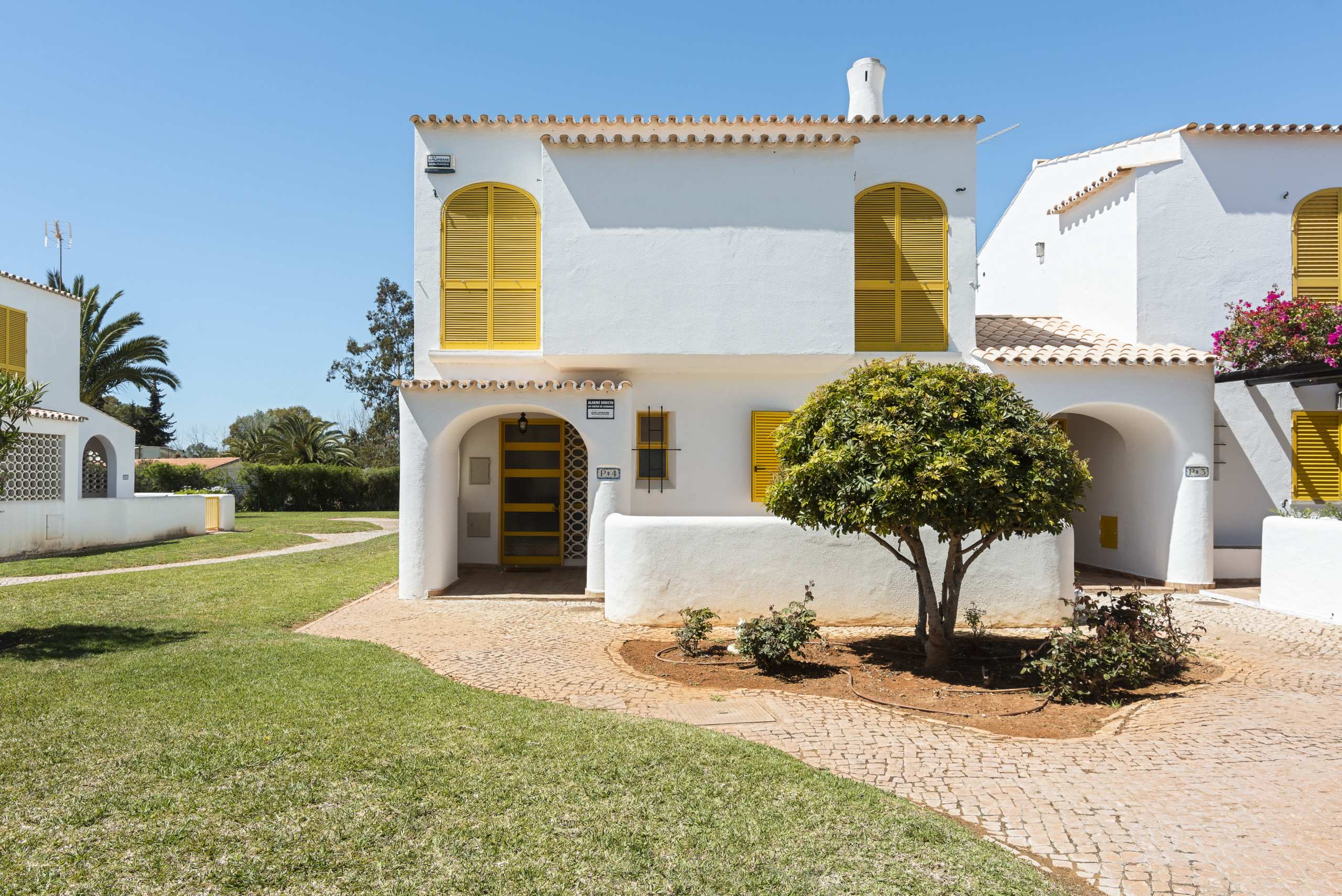 DF/V3 - Casa Oliveira - F7