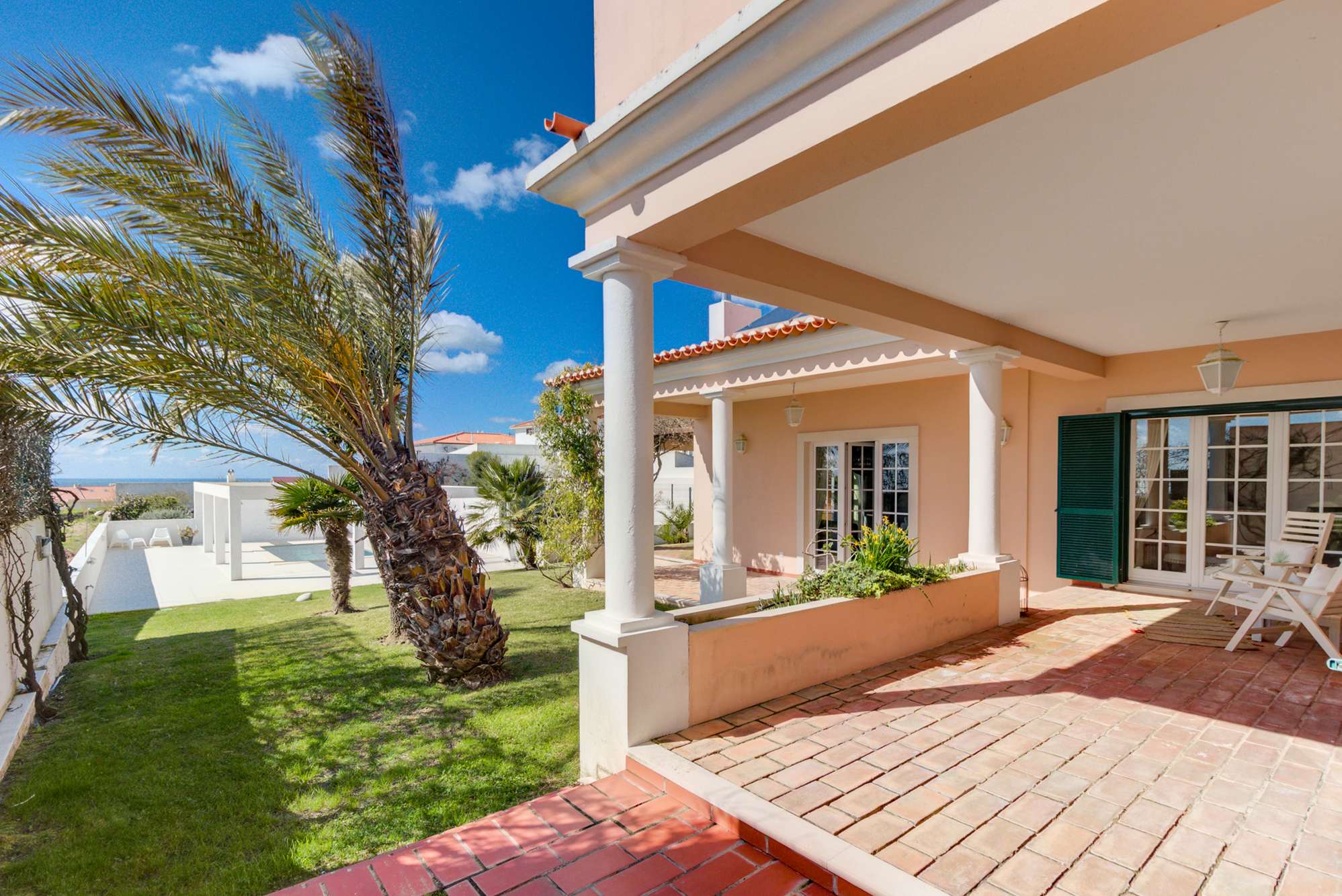 Luxury Coastal Villa with Heated Pool, Tennis Court & Ocean Views near