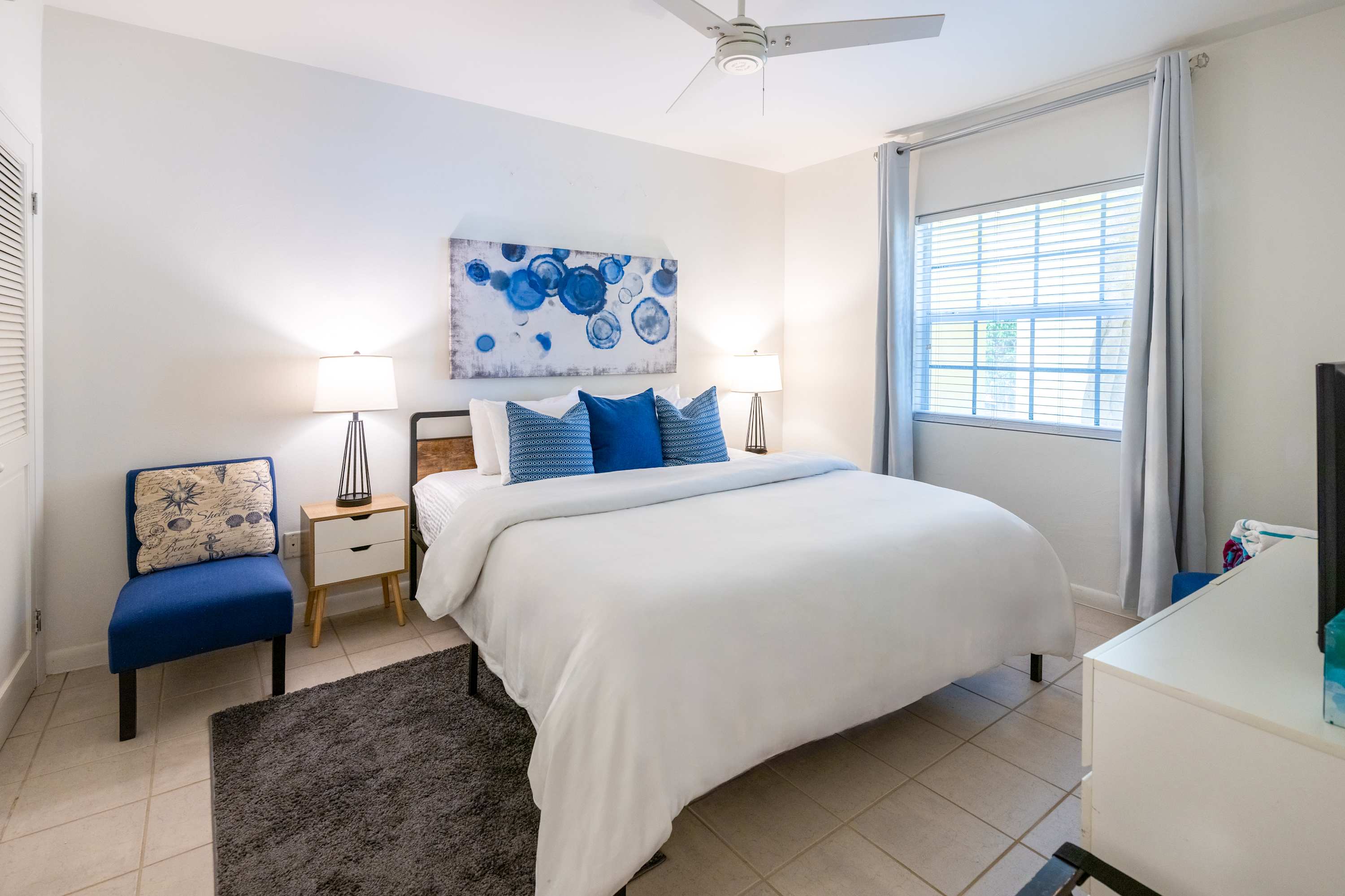 Garden View Condo with Pool and Private Patio in TKCA 1ZZ Grace Bay, Turks and Caicos Islands