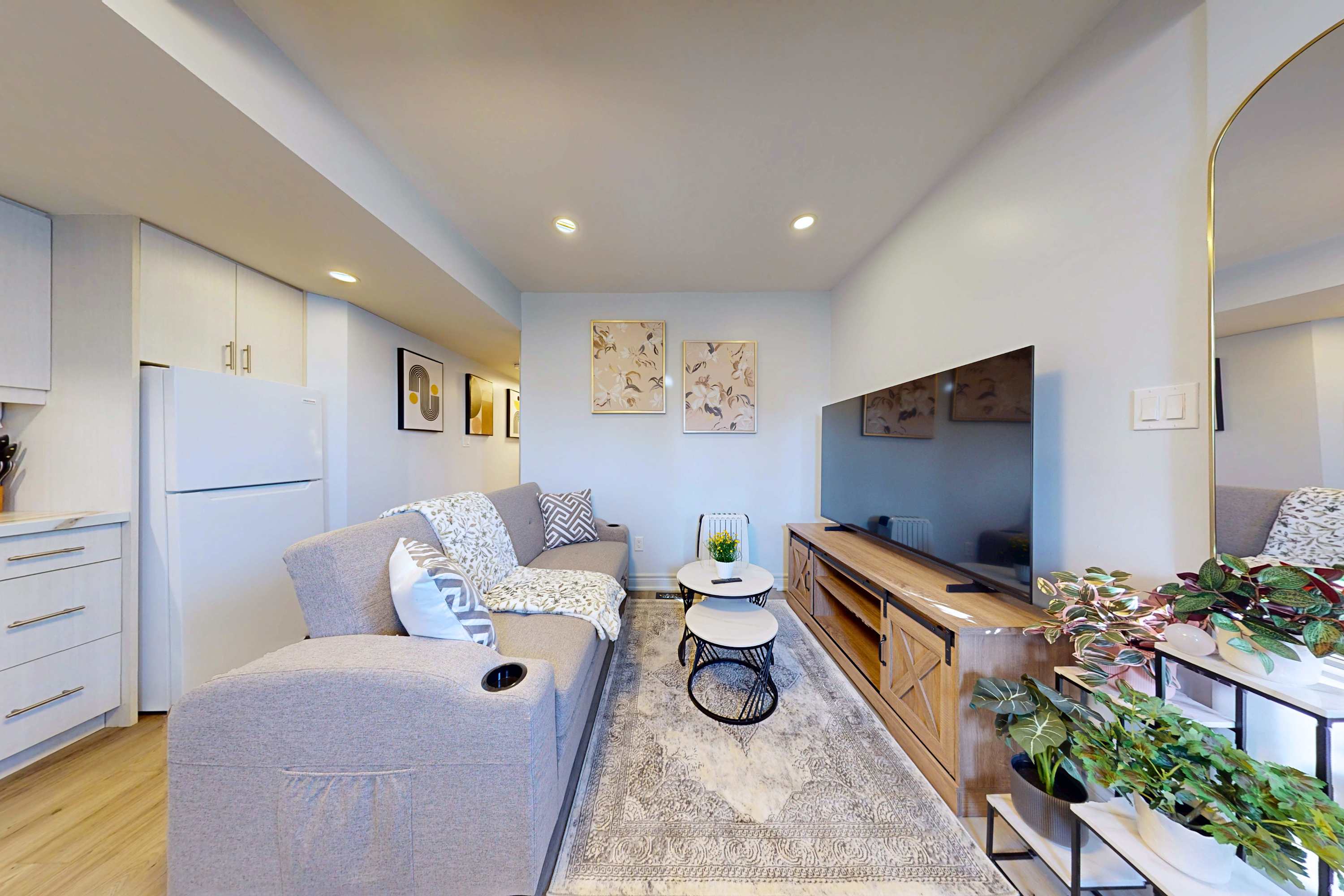 Brand New Basement Suite w Parking Laundry | Photo 6