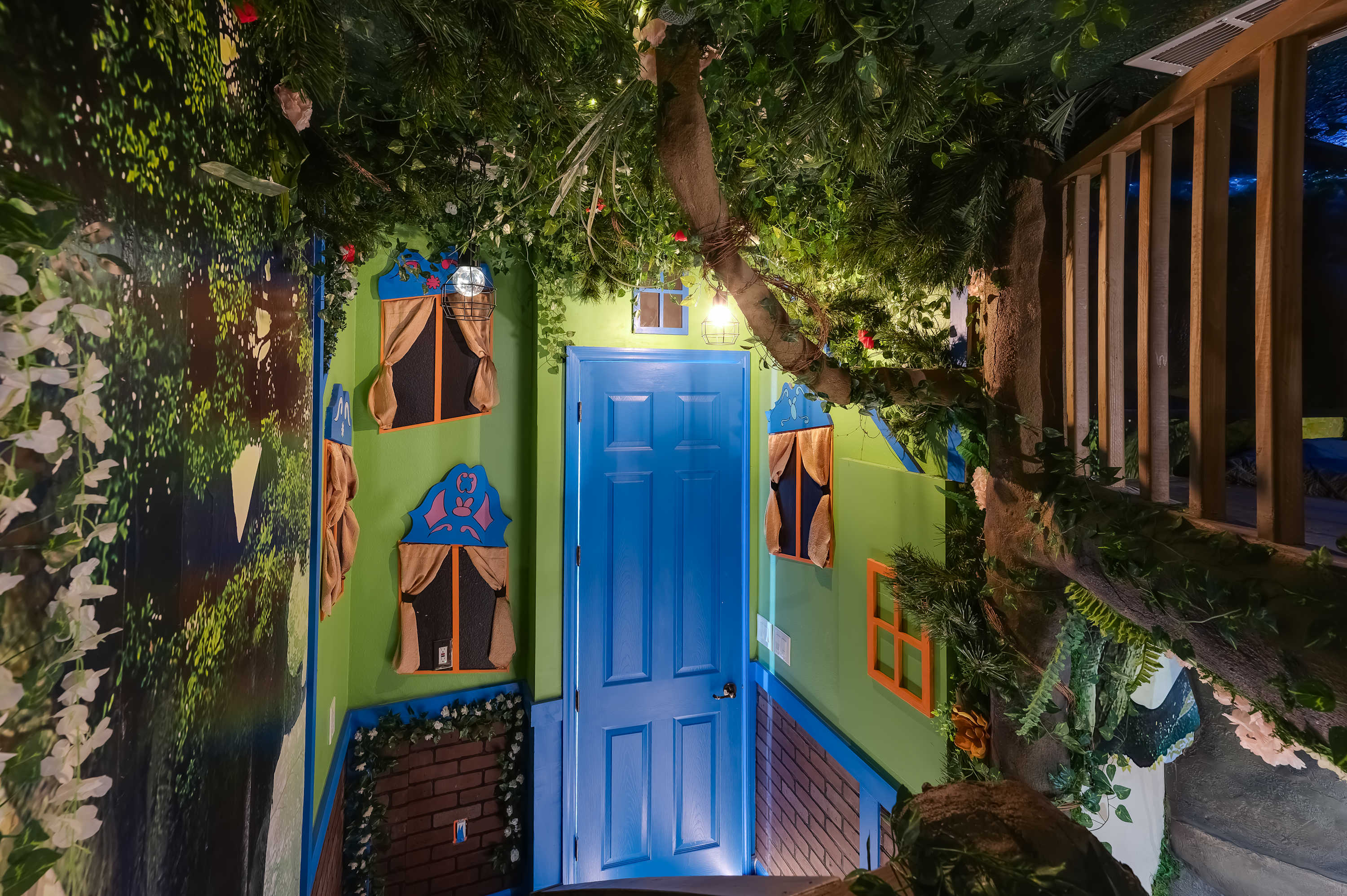 Wonderland home at Reunion w/ pool & Cinema