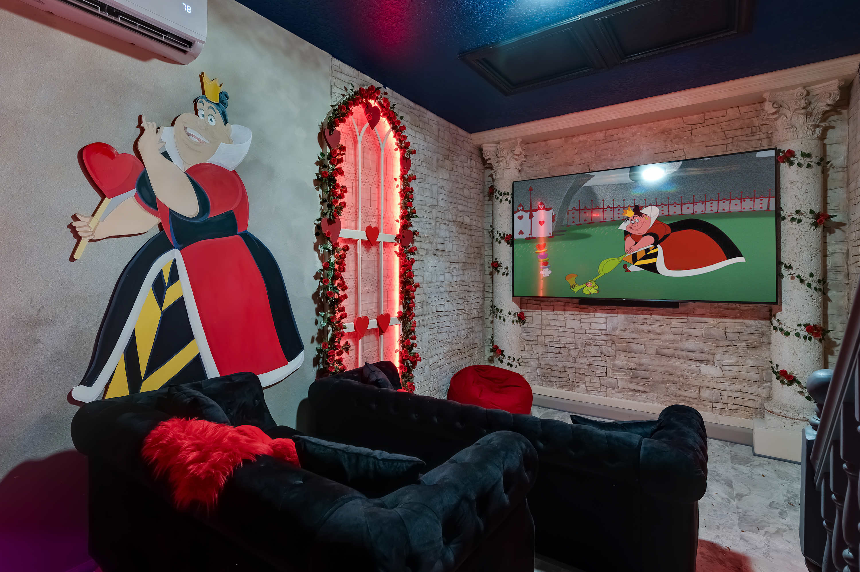 Wonderland home at Reunion w/ pool & Cinema