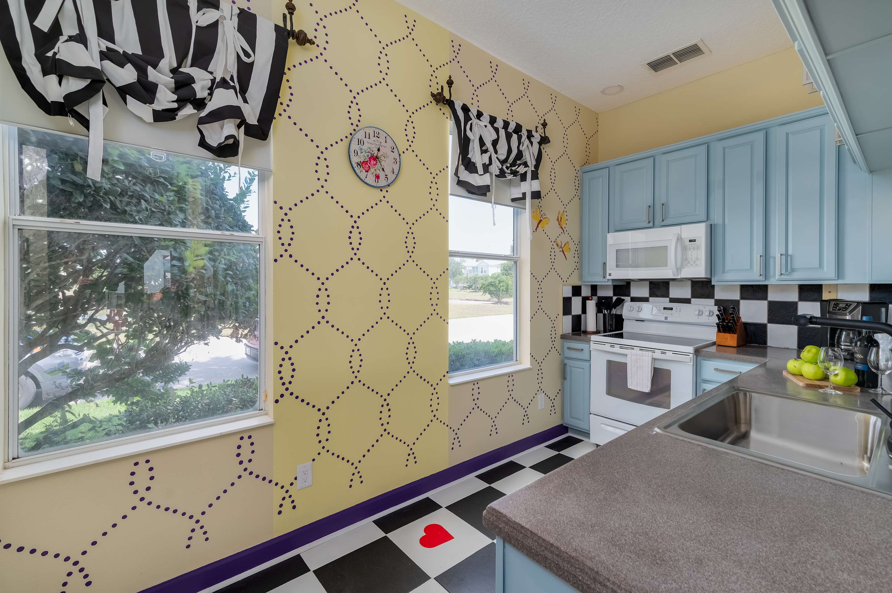 Wonderland home at Reunion w/ pool & Cinema
