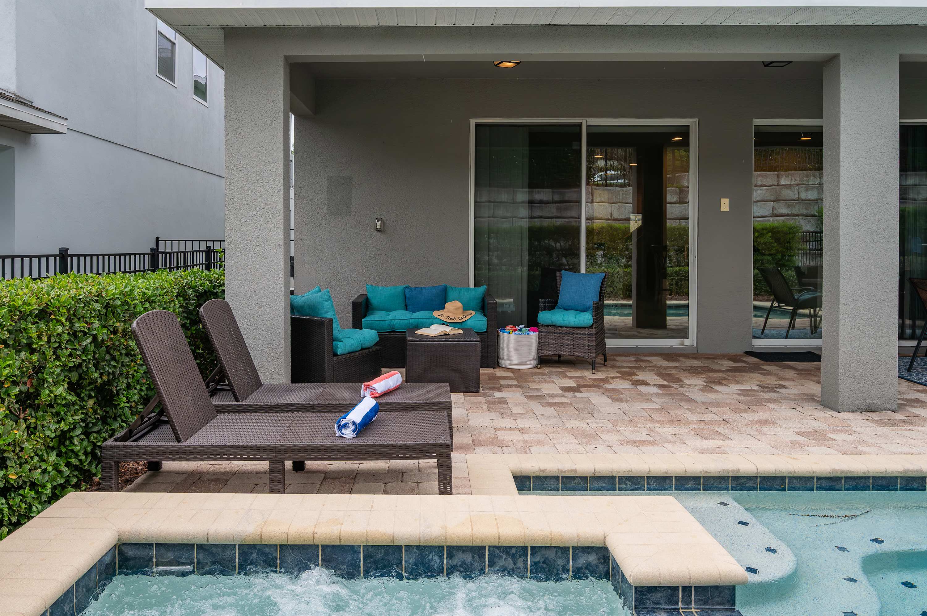 Family getaway w/ pool & game room