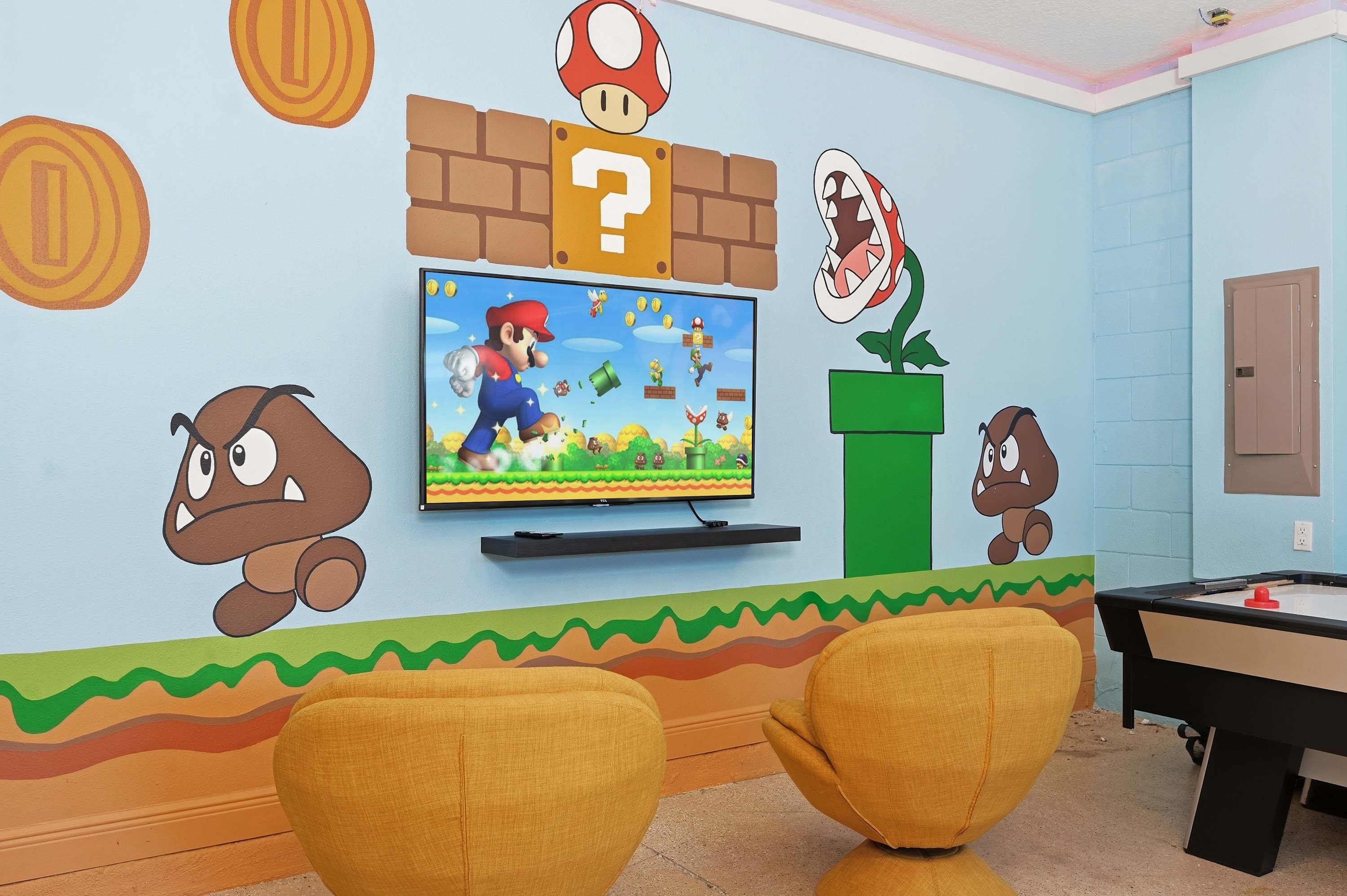 Family getaway w/ pool & game room