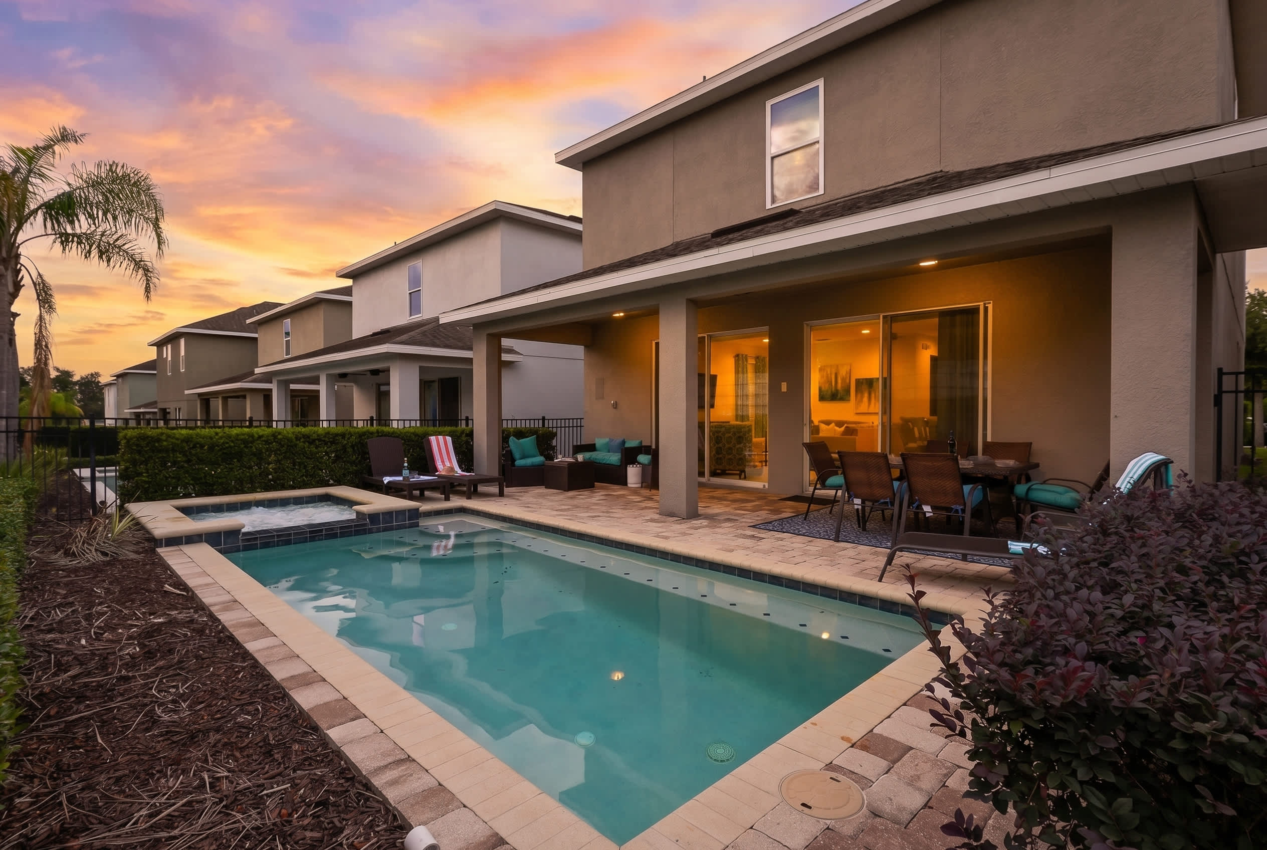 Family getaway w/ pool & game room