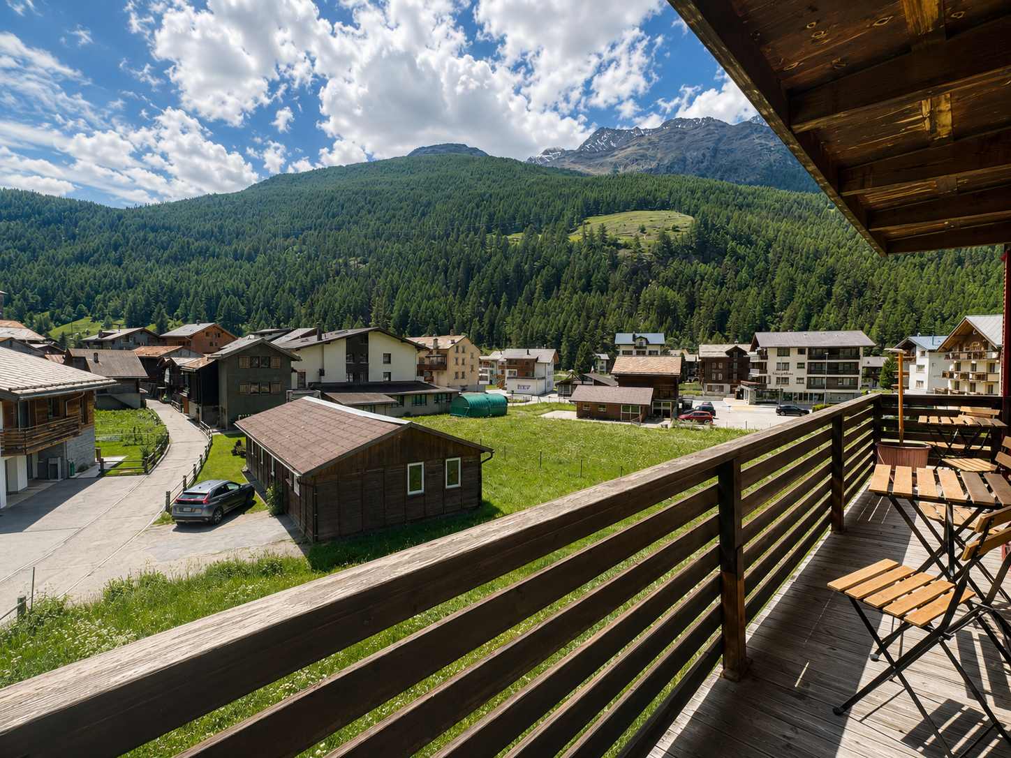 Stunning Studio with Balcony & Panoramic Views — 9