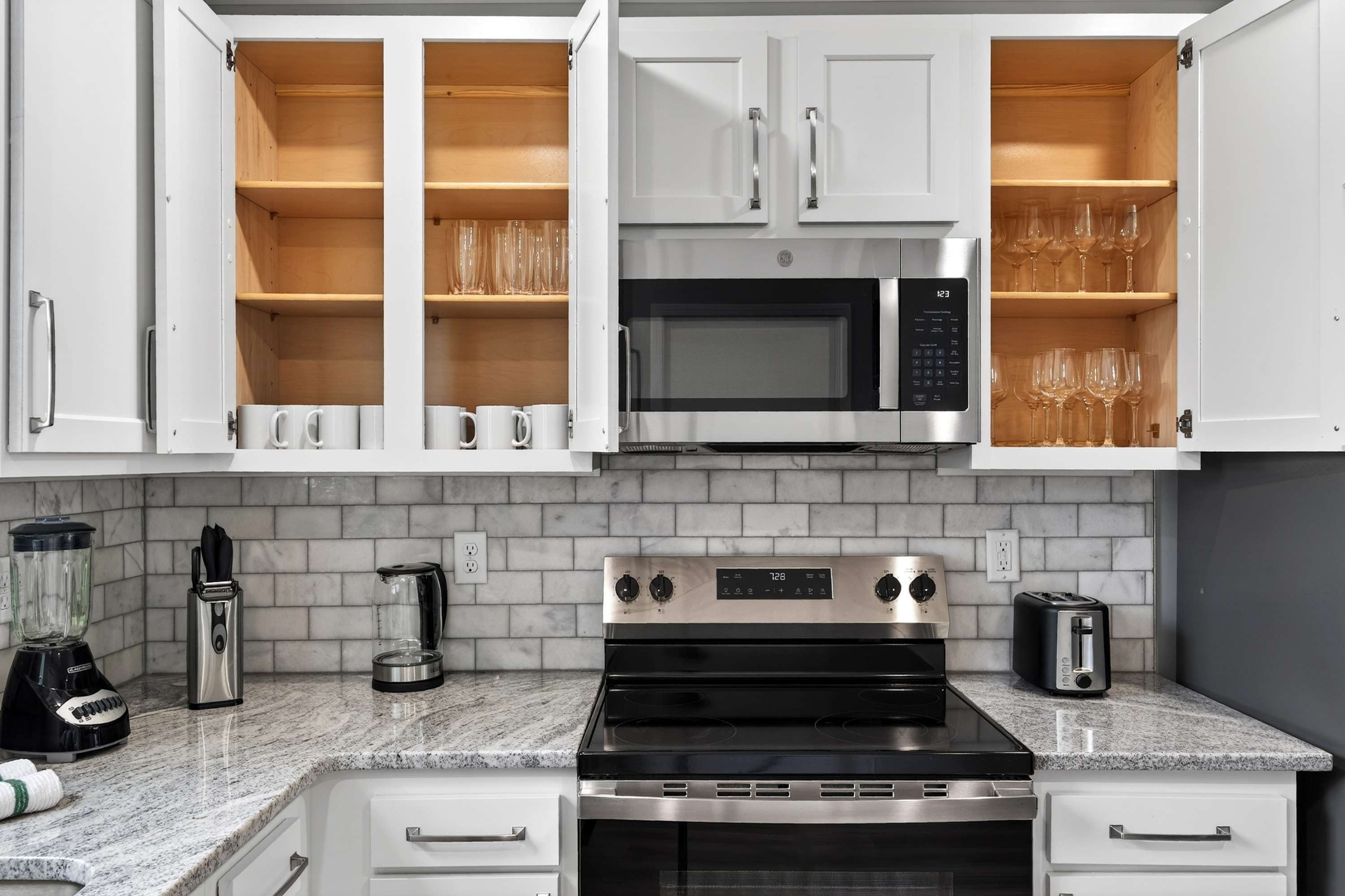 Spacious 6-BR Bourbon Trail retreat | Sleeps 24! - Foto 17