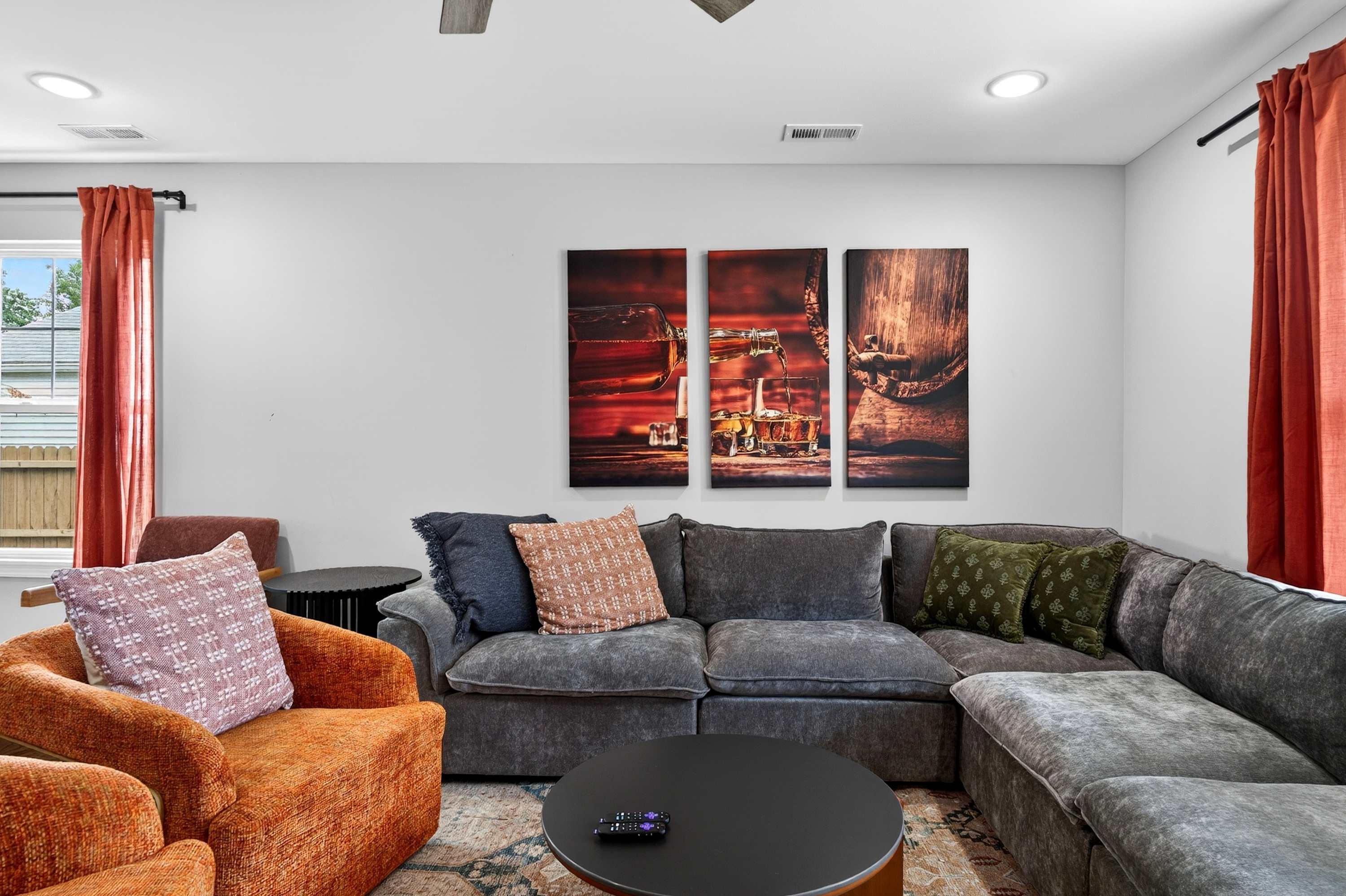 Spacious 6-BR Bourbon Trail retreat | Sleeps 24! - Foto 7