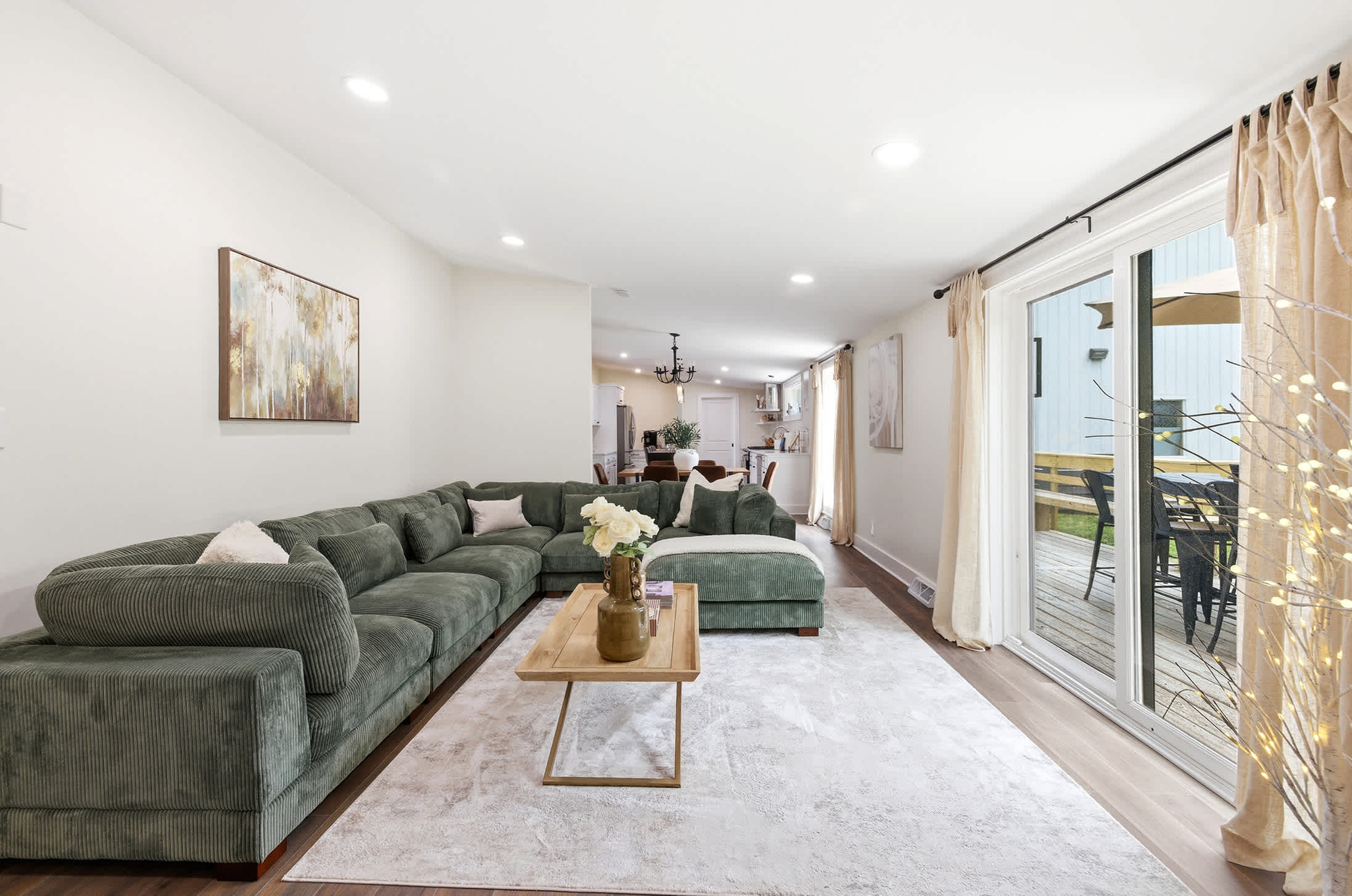 A comfortable space to lounge, chat, and linger a little longer.