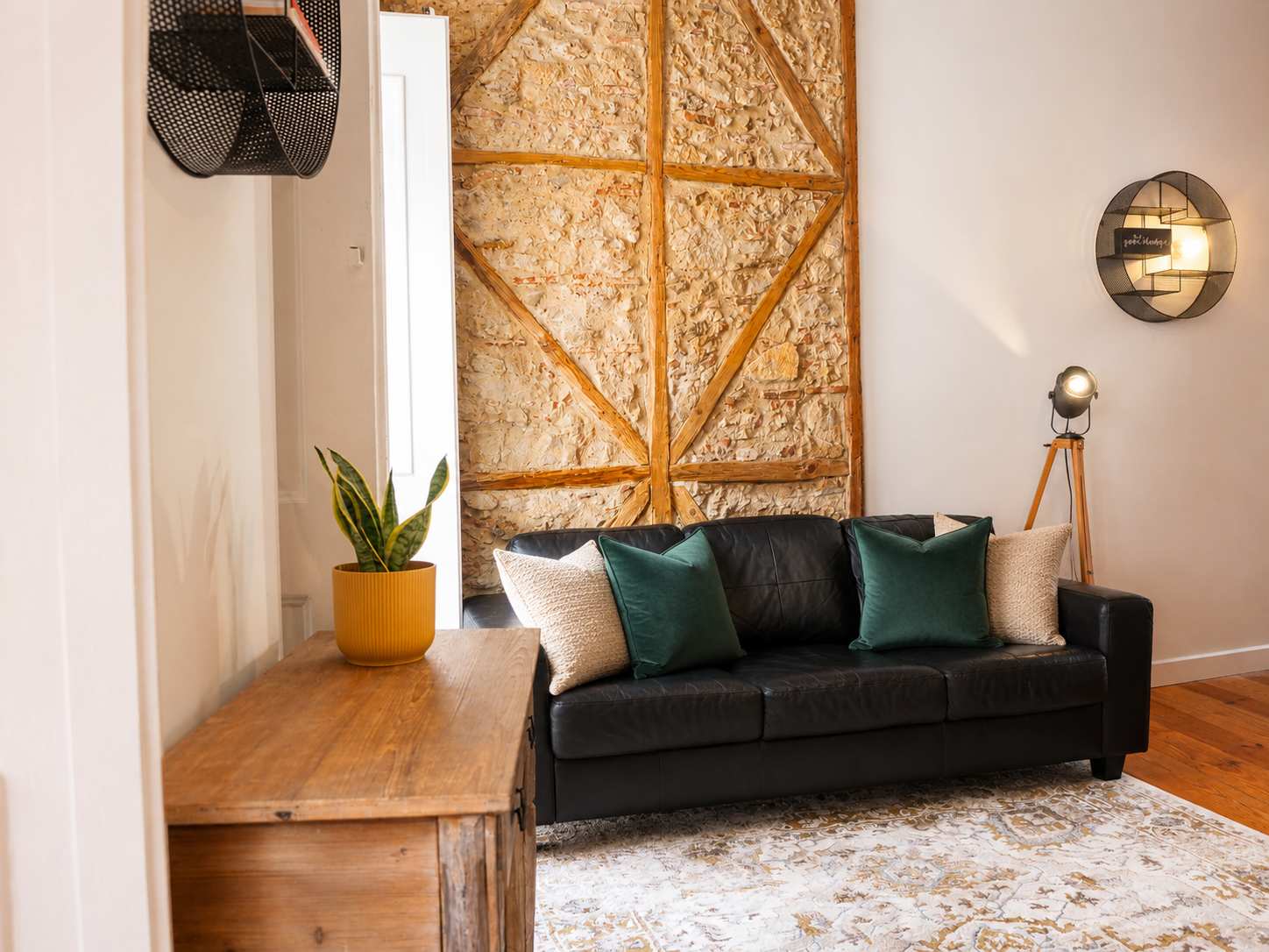 Elegant 4BR | Chiado • Bairro Alto • Príncipe Real - Picture 14