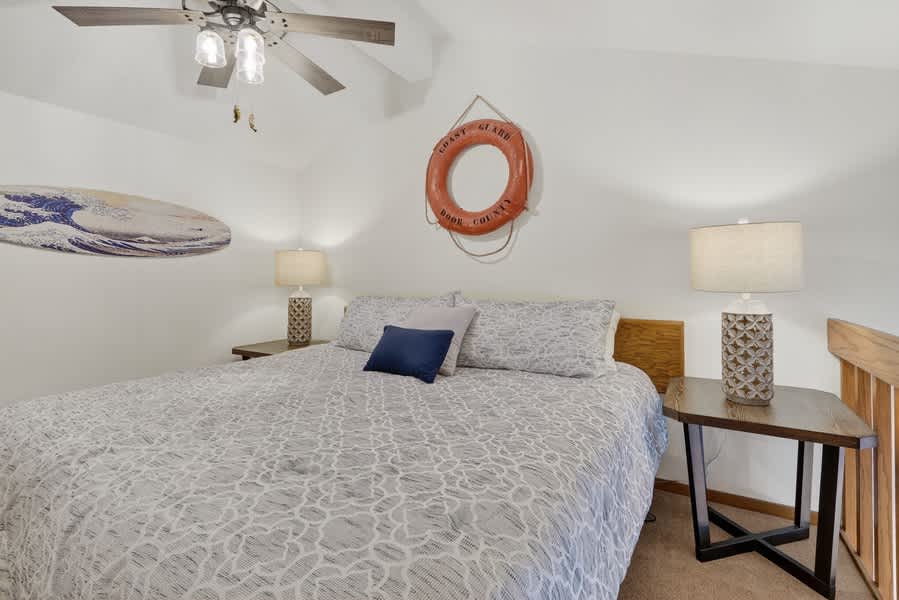 Bedroom 2-open loft- king bed