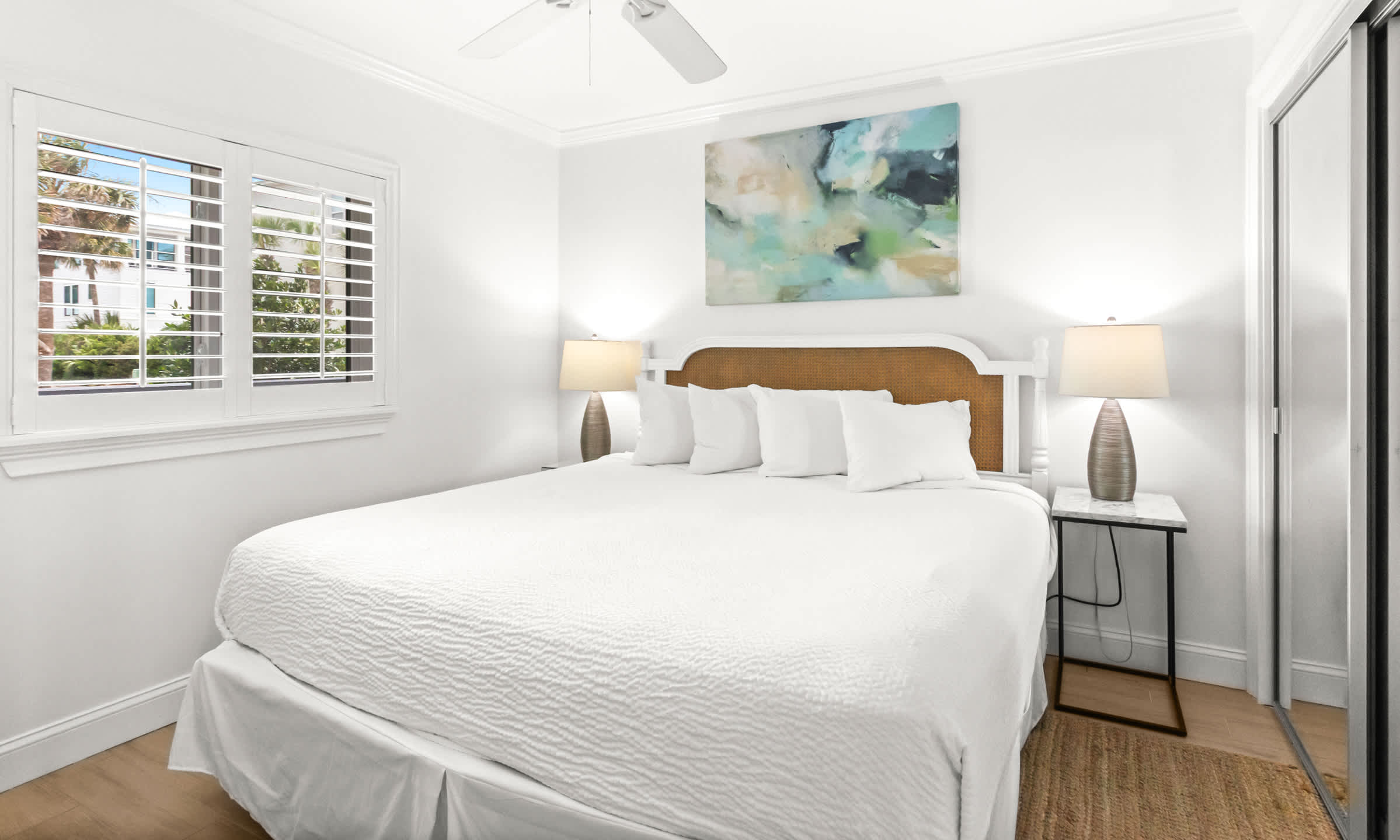 One Seagrove Place 0101 | Photo 16