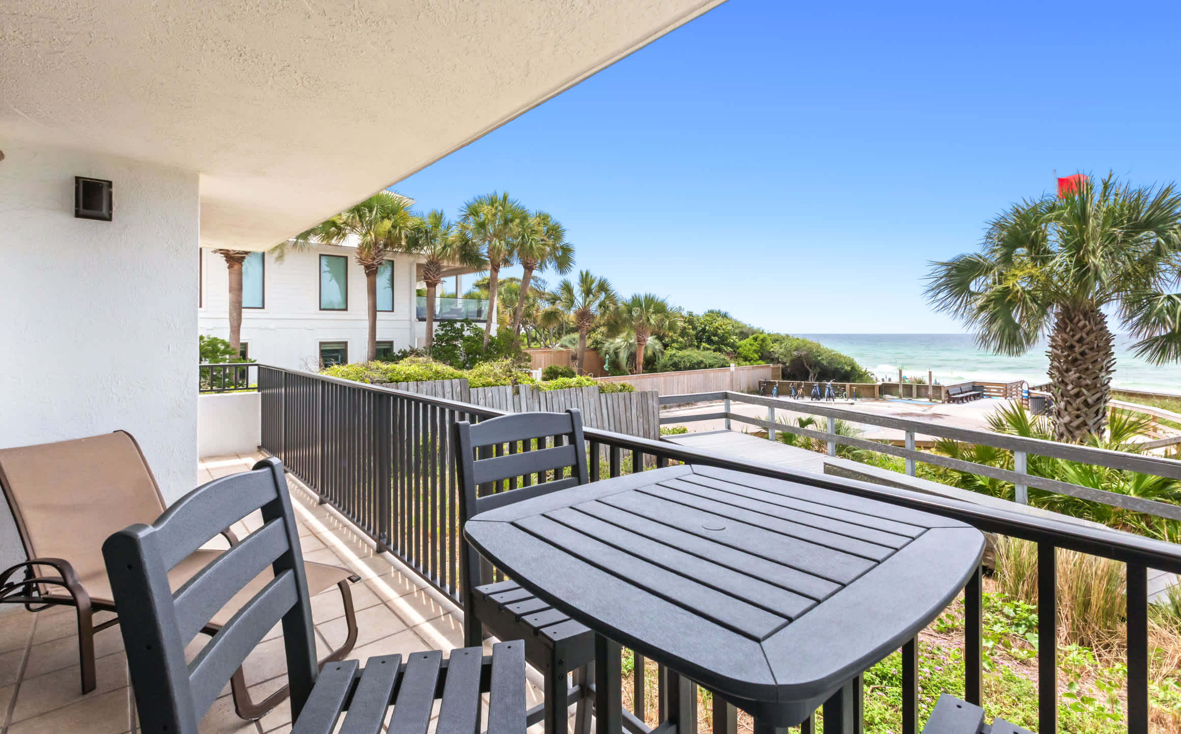 One Seagrove Place 0101 | Photo 23