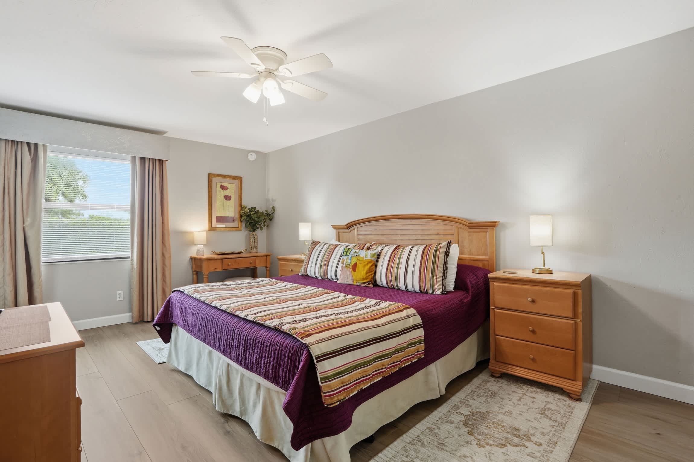 F 236 Deluxe Condo With Resort Views Sleeps 6 | Photo 3